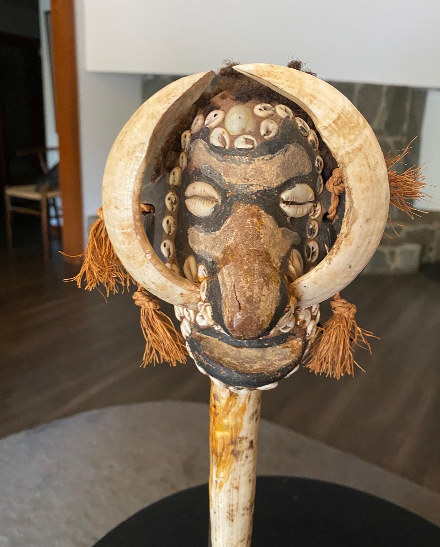 Arte popolare Popolo del fiume Sepik Papua &New Guinea Oceanico Primitivo Spirito Totem di Legno Figura in vendita