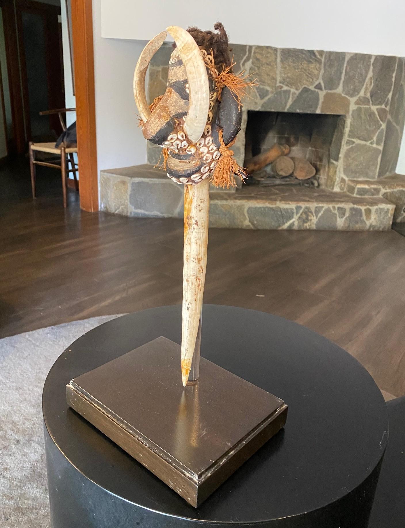 Popolo del fiume Sepik Papua &New Guinea Oceanico Primitivo Spirito Totem di Legno Figura in vendita 1