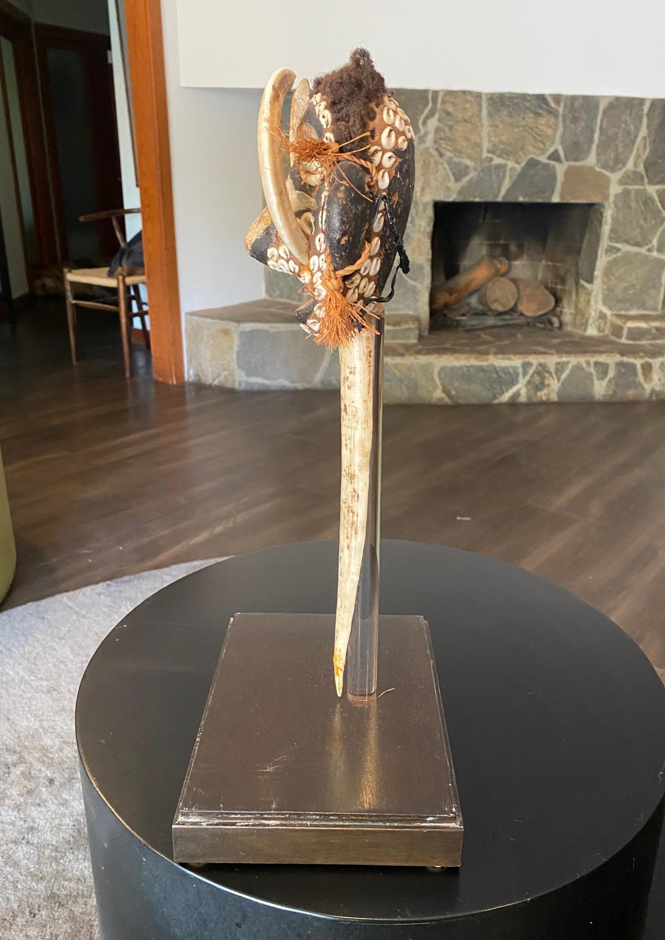 Popolo del fiume Sepik Papua &New Guinea Oceanico Primitivo Spirito Totem di Legno Figura in vendita 2
