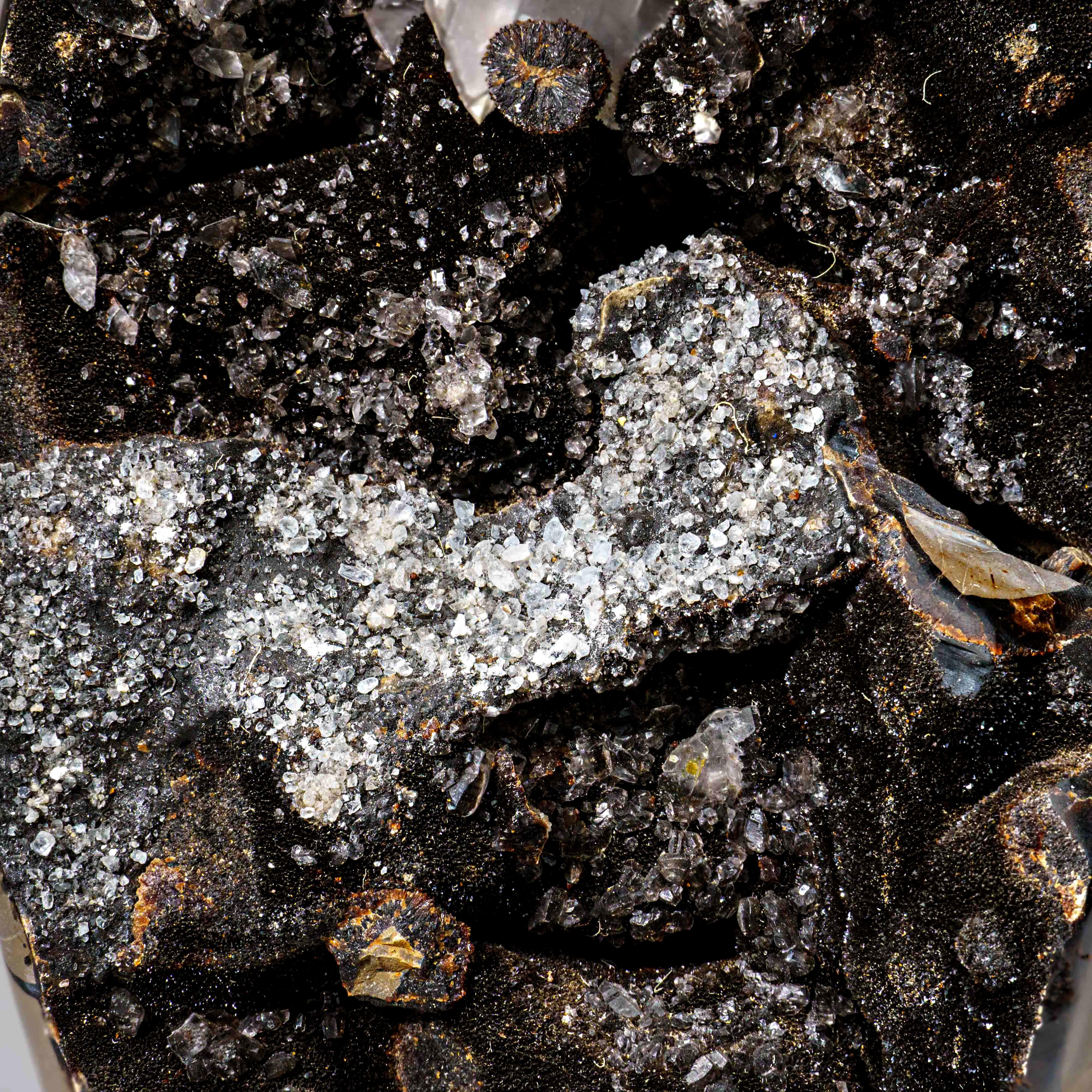 Geode settario druzico a forma libera dal Madagascar (17,5 lbs) in vendita 4