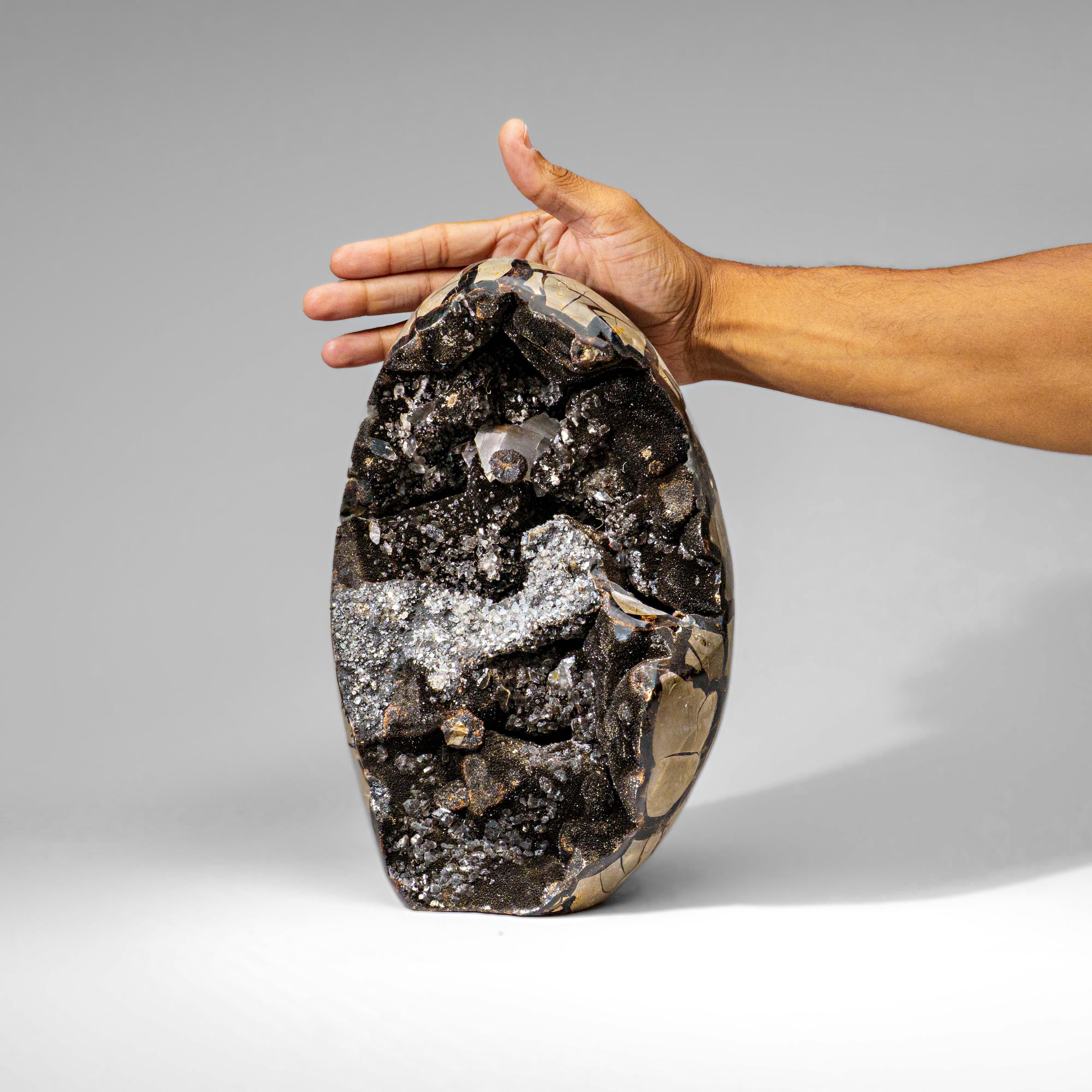 Malgascio Geode settario druzico a forma libera dal Madagascar (17,5 lbs) in vendita