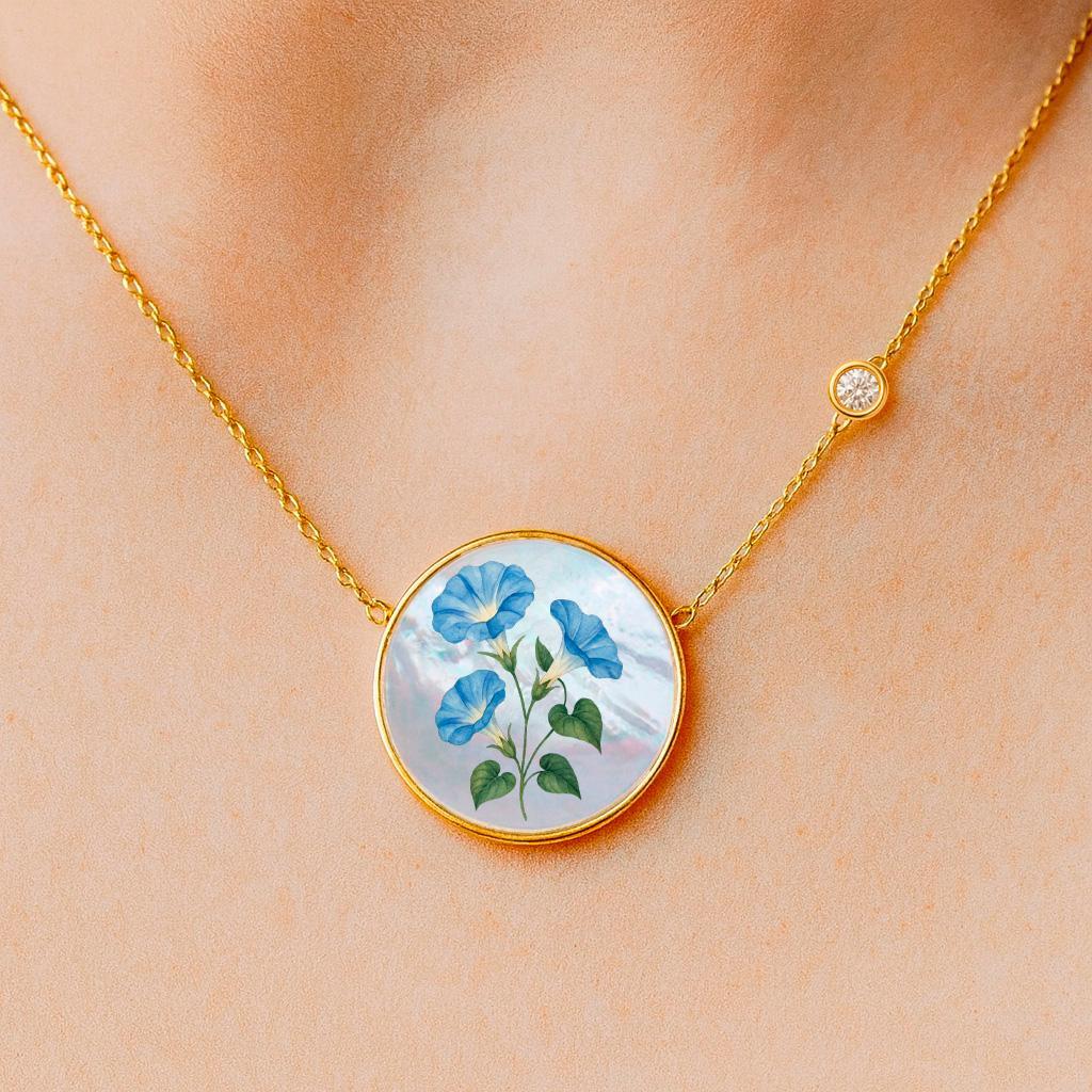 Moderno Ciondolo con fiore del mese di settembre - Ciondolo con fiore della gloria mattutina in vendita