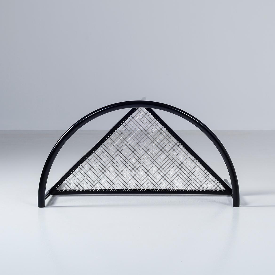 September Chair by Shigeru Uchida In Excellent Condition For Sale In Venezia, VENETO