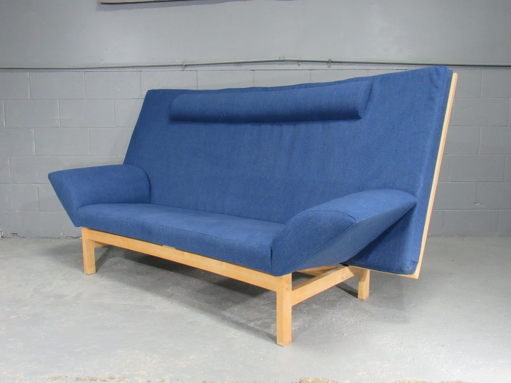 Takashi Okamura Erik Marquardsen. Freestanding sofa model GE-299 September with beech frame, blue wool upholstery. Designed 1987 Manufactured by GETAMA.