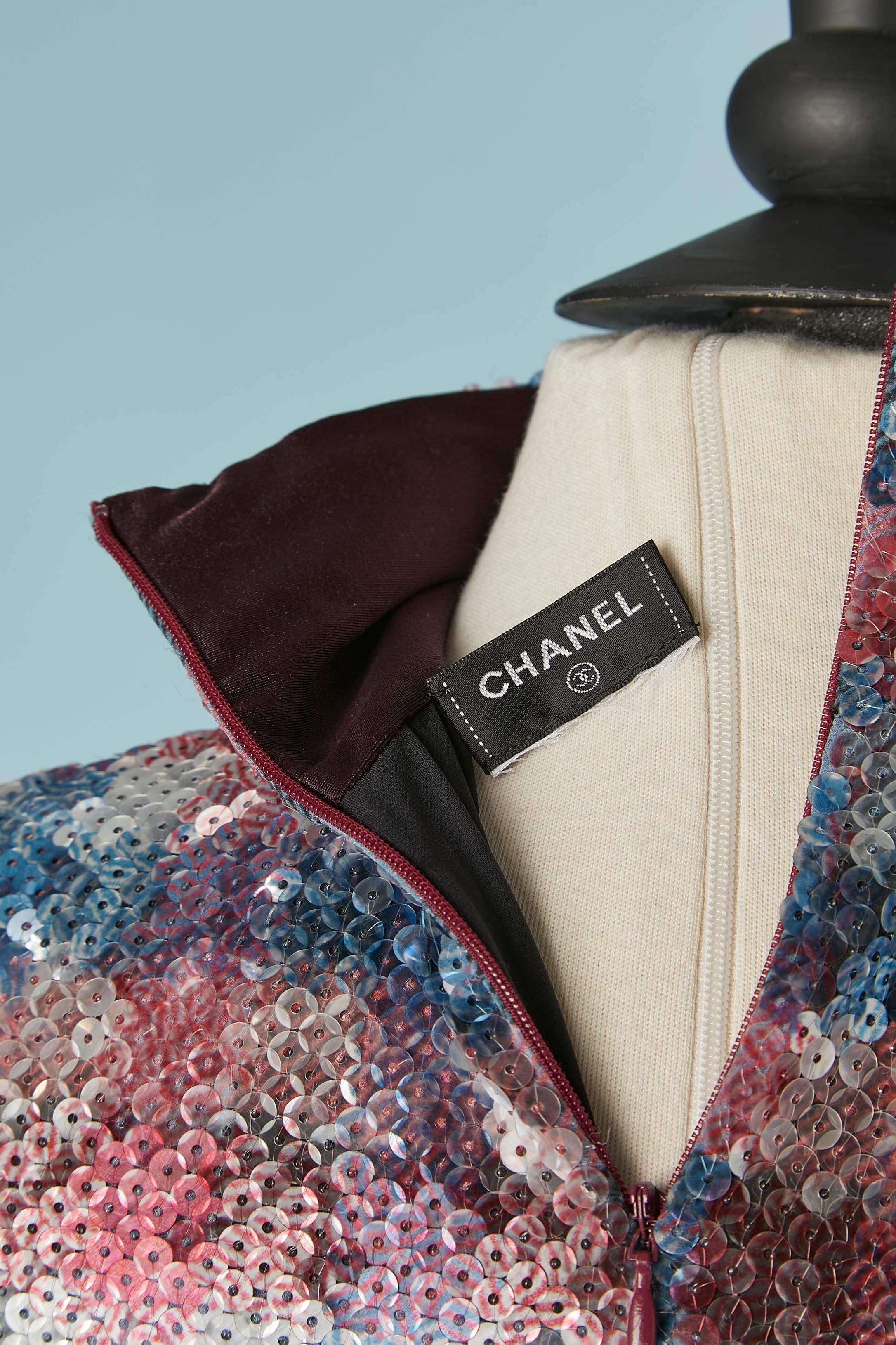 Top de lentejuelas con estampado de cuadros CHANEL en venta 3