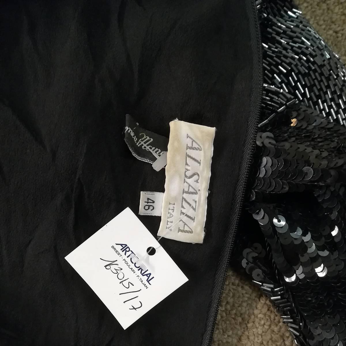 Sequins and Jais Mermaid Shape Italian Black Evening Gown In Excellent Condition For Sale In Bologna, Emilia Romagna