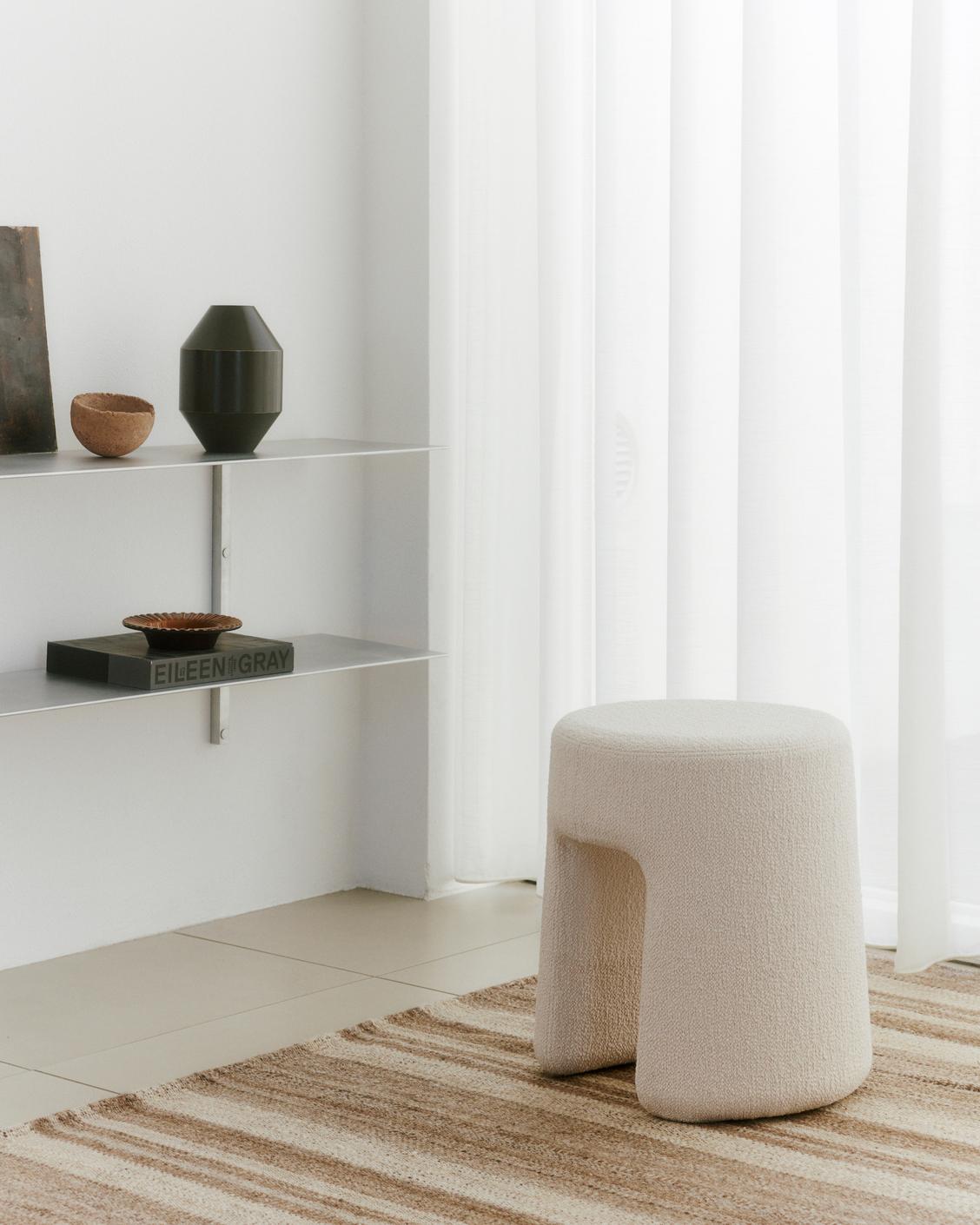 Pouf Sequoia C.O.M « Customer's Own Material » en tissu de Space Copenhagen en vente 2