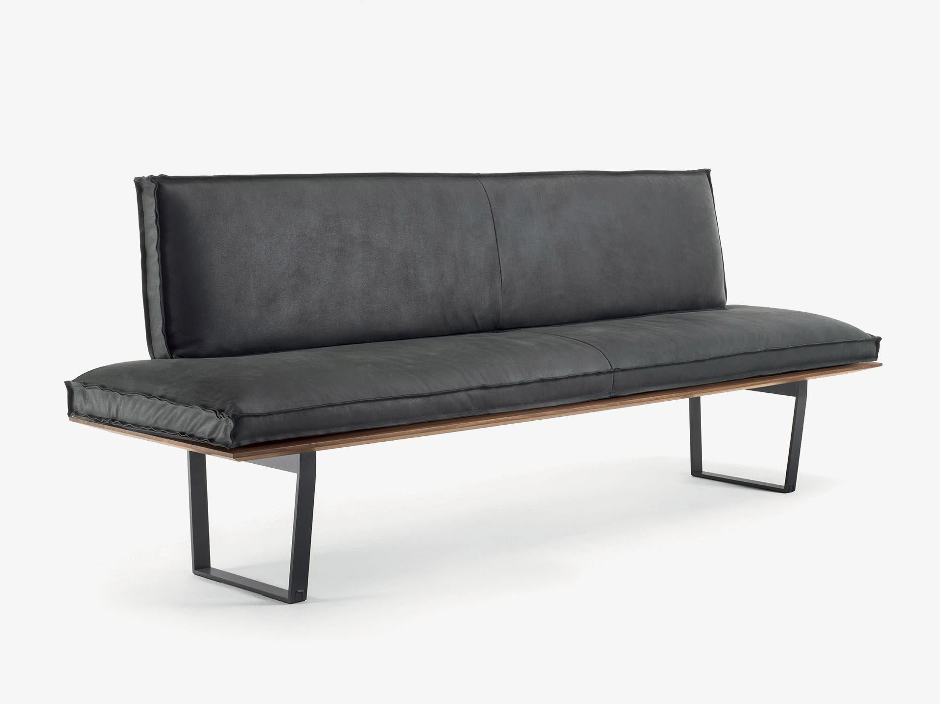 Cuir Banc en bois massif et fer Sequoia, conçu par Cengiz Civan, fabriqué en Italie en vente