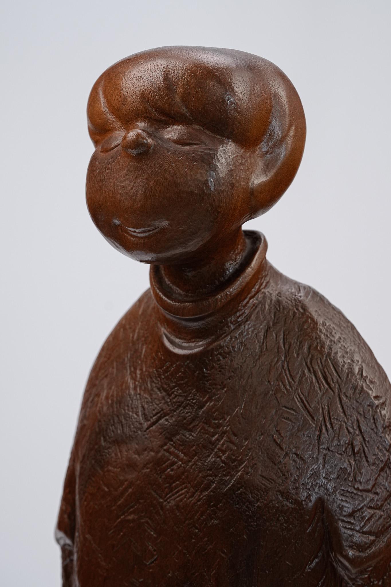Sisters, Zeitgenössische handgeschnitzte Holzskulptur, 2011 im Angebot 5