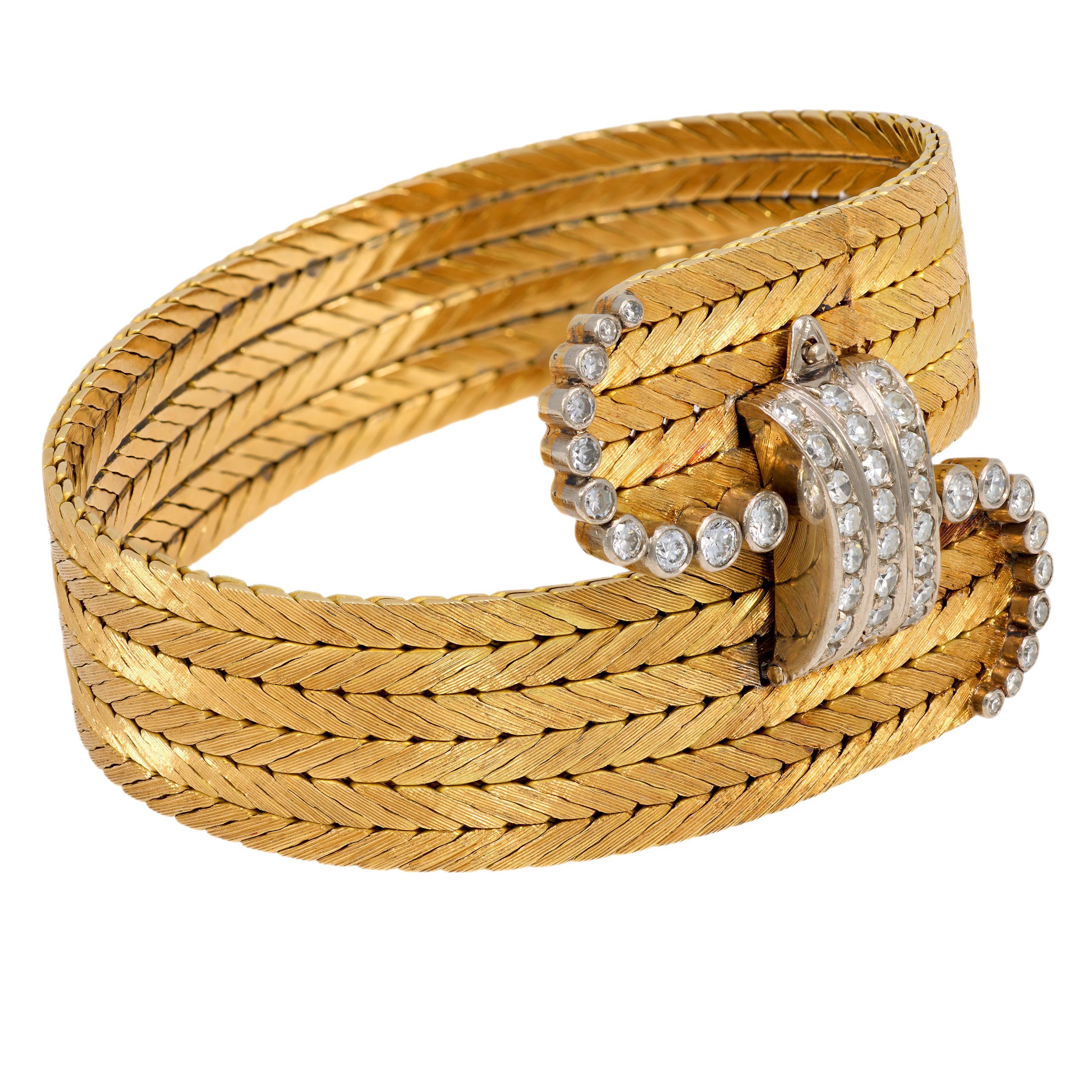 Modern Serafino Brevetto Italian diamond 18k yellow gold buckle bracelet For Sale