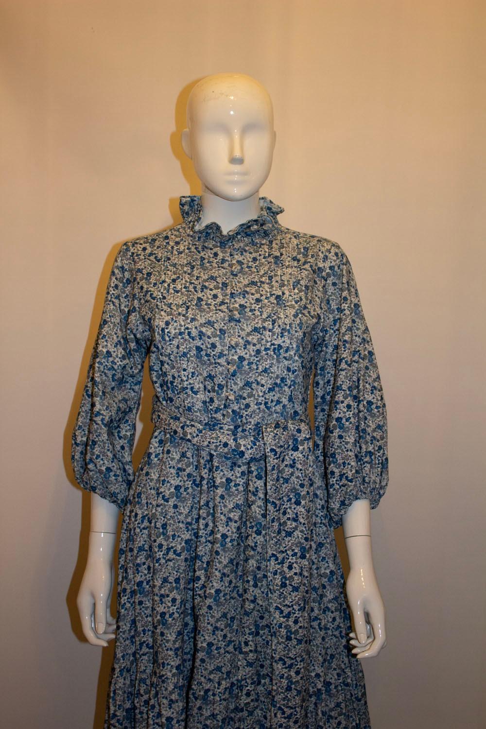 Seraphina London Bue Floral Dress For Sale 2