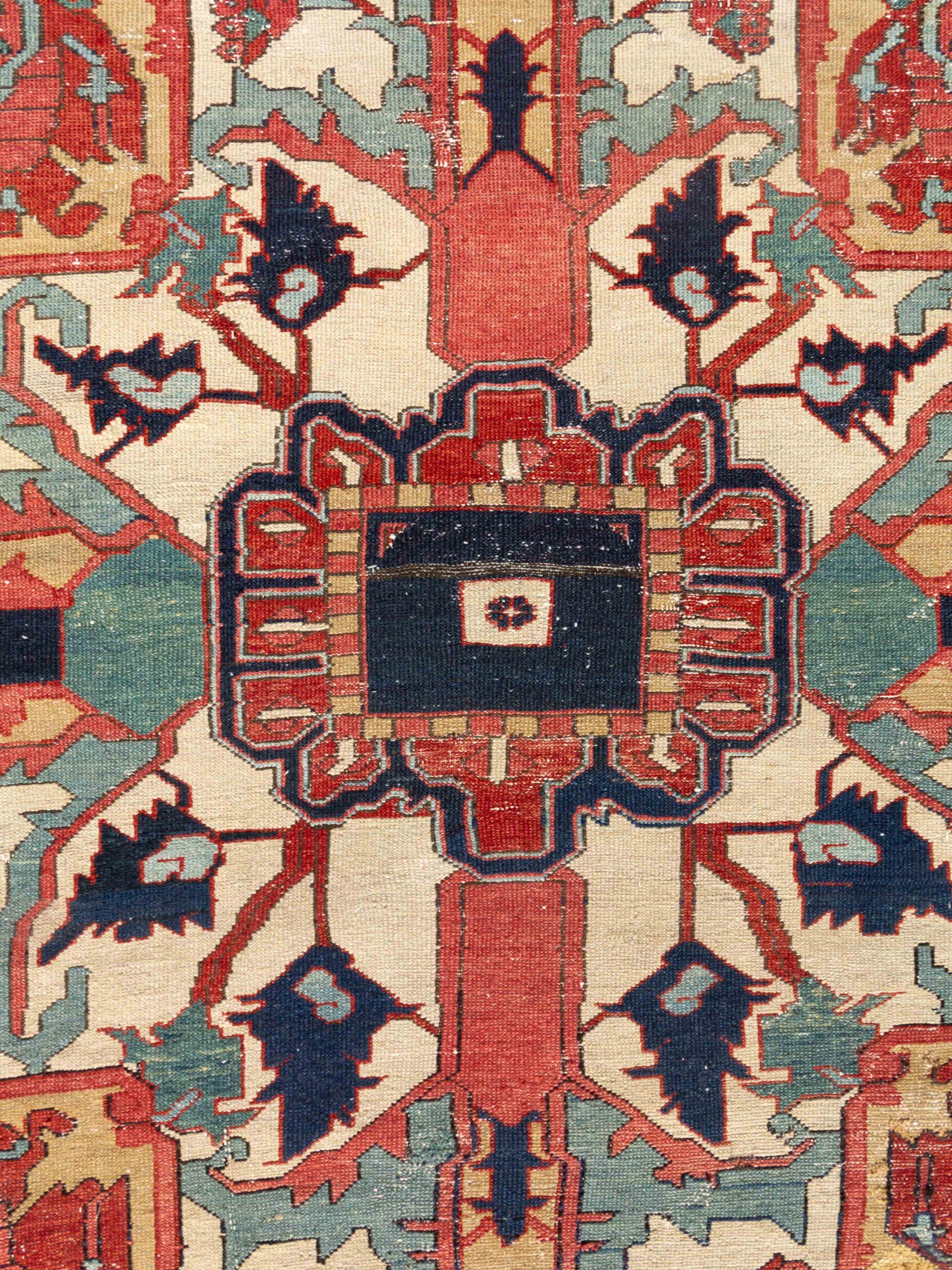 Tapis serapi, 19e siècle (4e trimestre)

Précédemment exposée au Flagler Museum, Palm Beach, Floride.

Informations complémentaires
Dimensions : 10'4