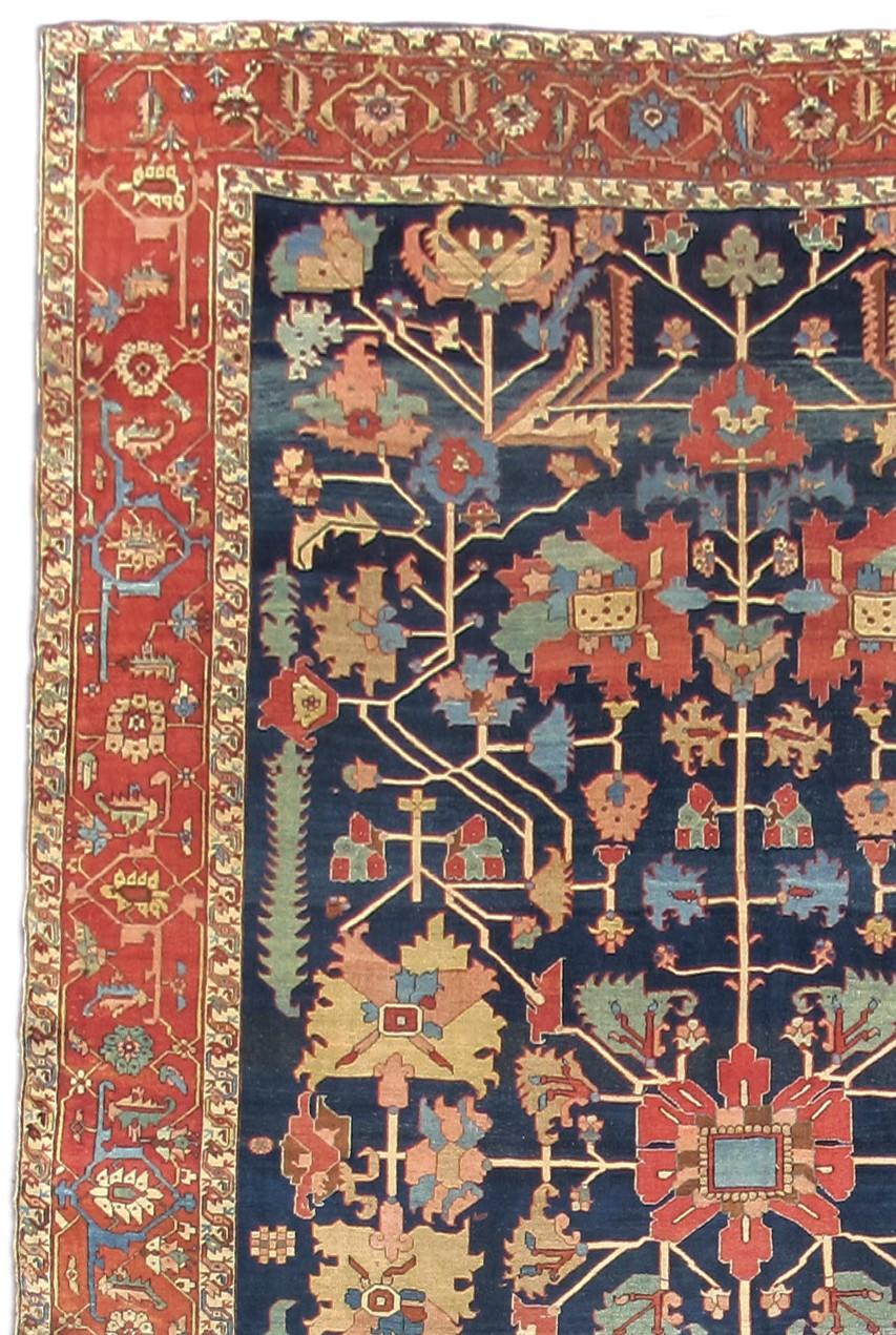 Persian Serapi carpet. Measures: 11'3