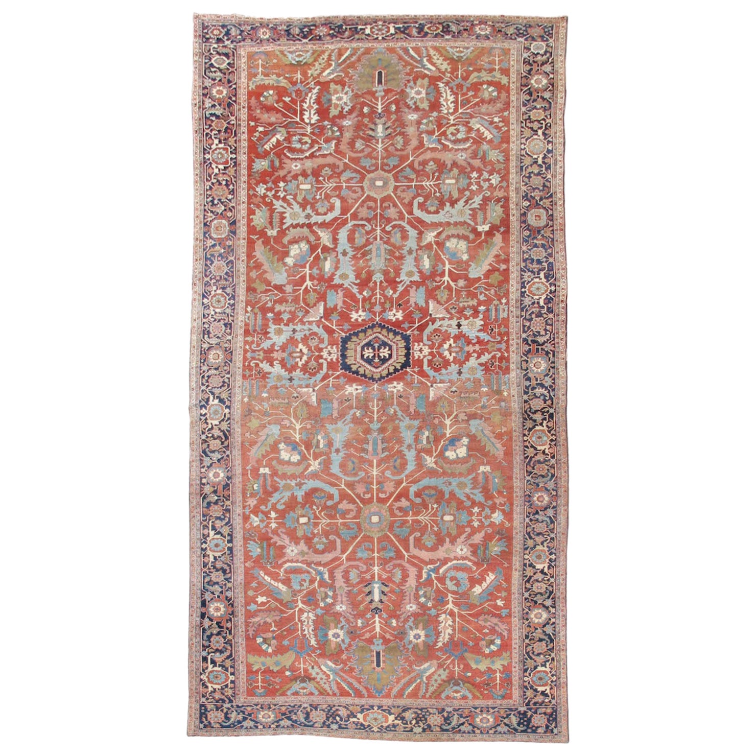 Serapi 'Heriz' Carpet