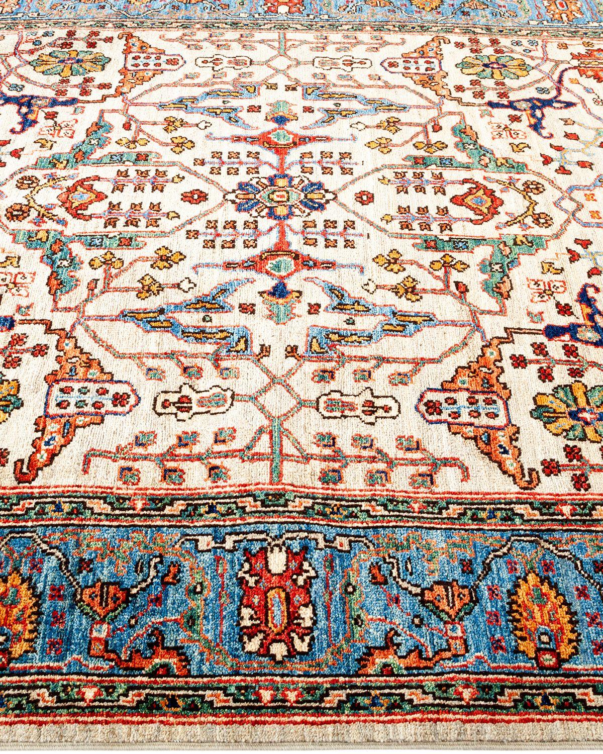 Pakistani Serapi, One-of-a-kind hand knotted Runner Rug, Ivory For Sale