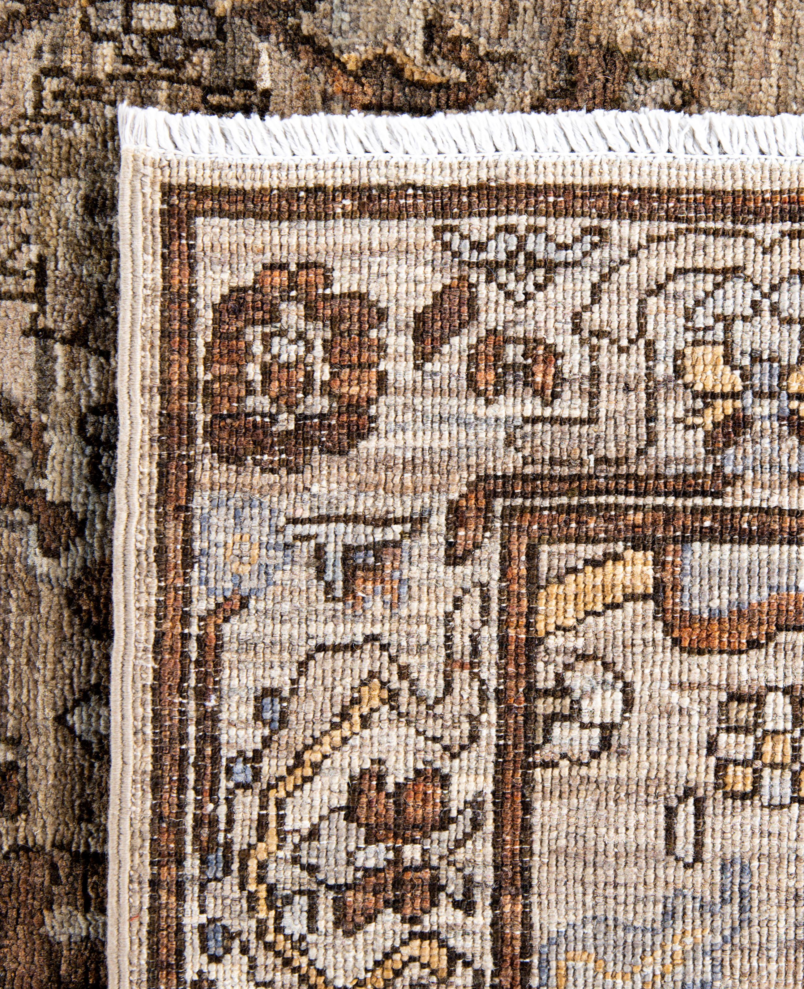 Serapi Tapis unique en laine marron 4' 0