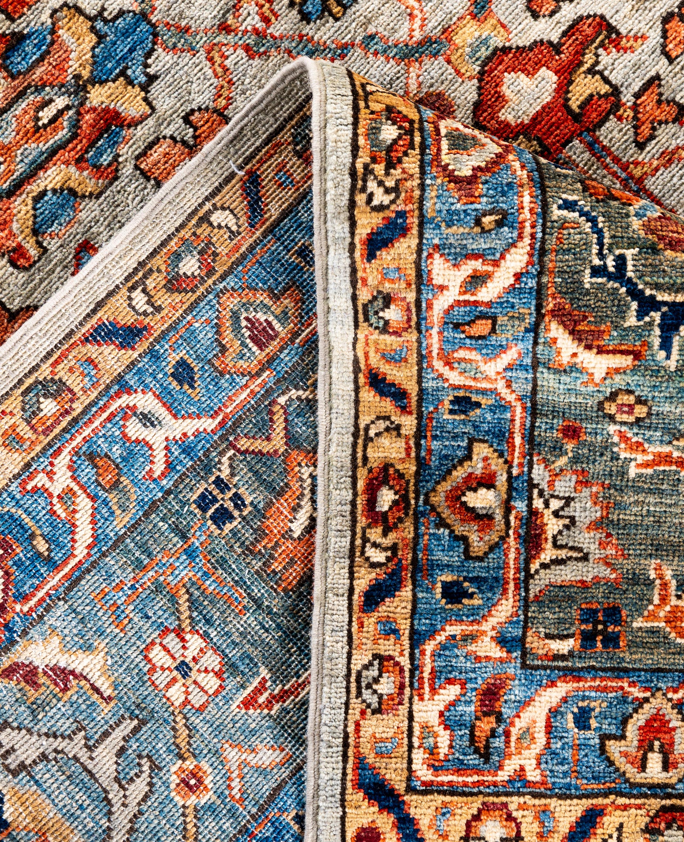 XXIe siècle et contemporain Serapi Tapis de sol unique en son genre en laine grise 7' 11