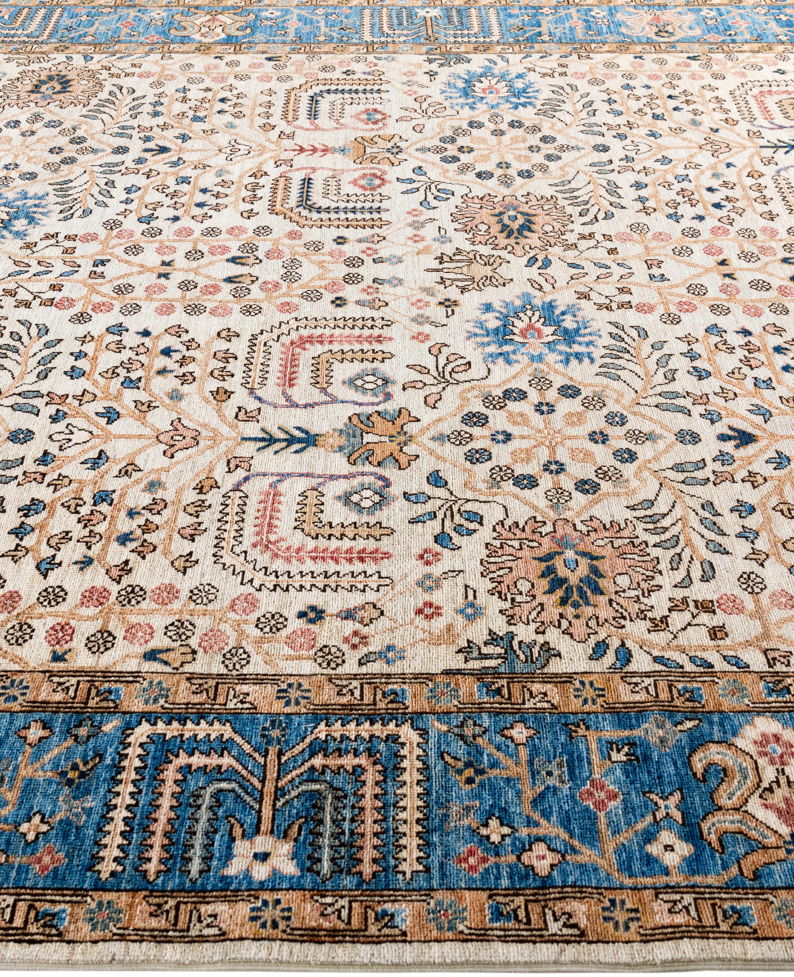 Hand-Knotted Serapi One-of-a-Kind Wool Ivory Area Rug 7' 11