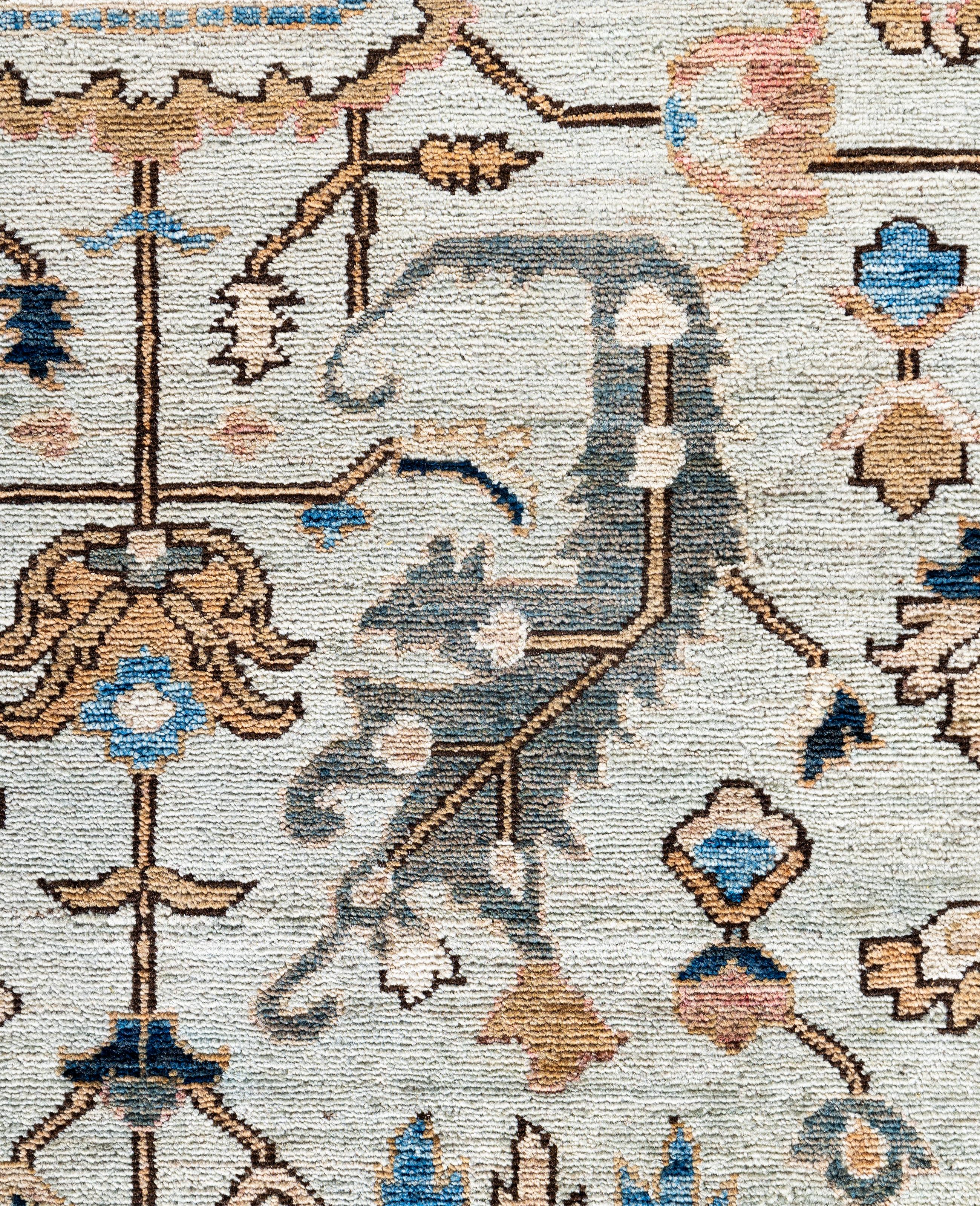 Pakistani Serapi One-of-a-Kind Wool Ivory Area Rug 8' 0