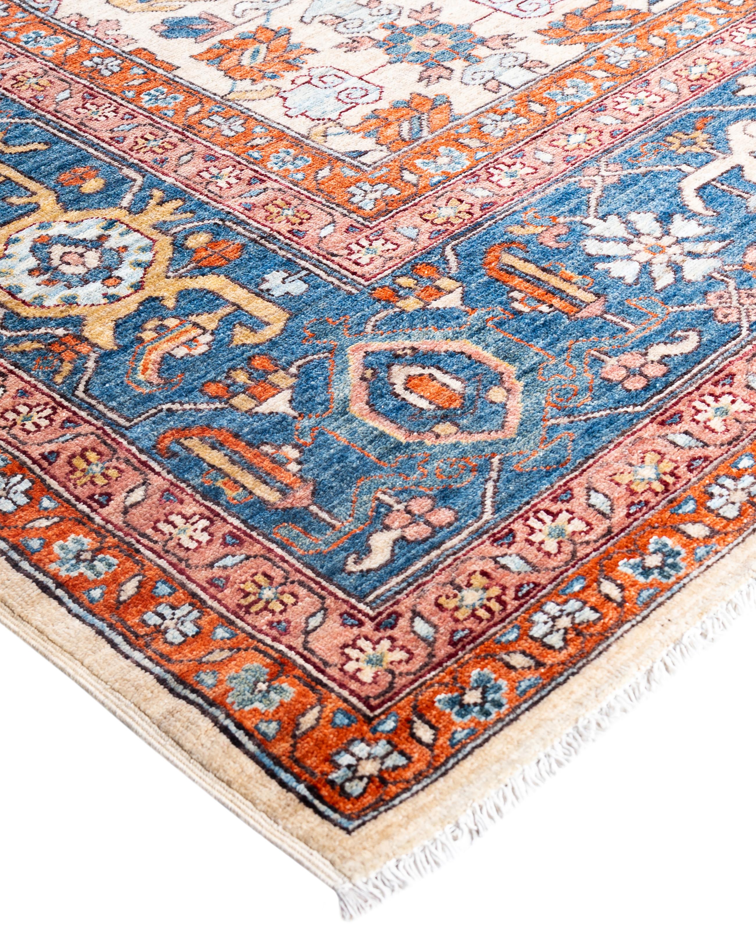 Las alfombras Serapi son conocidas por sus diseños geométricos y audaces y sus ricos colores, a menudo con un medallón central rodeado de intrincados dibujos. Suelen utilizar una paleta de colores cálidos y terrosos, con rojos intensos, azules,