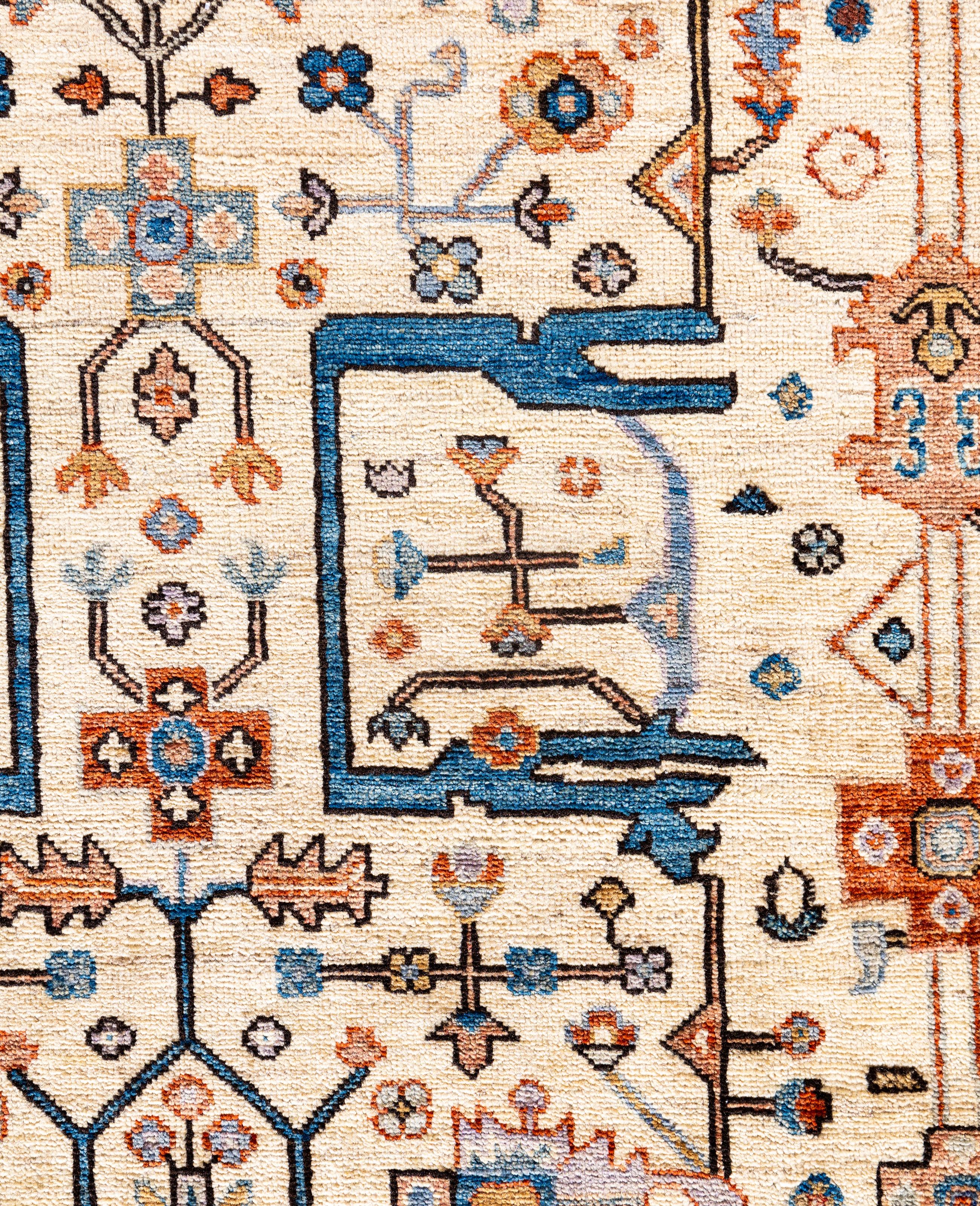 Pakistani Serapi One-of-a-Kind Wool Ivory Area Rug 9' 0