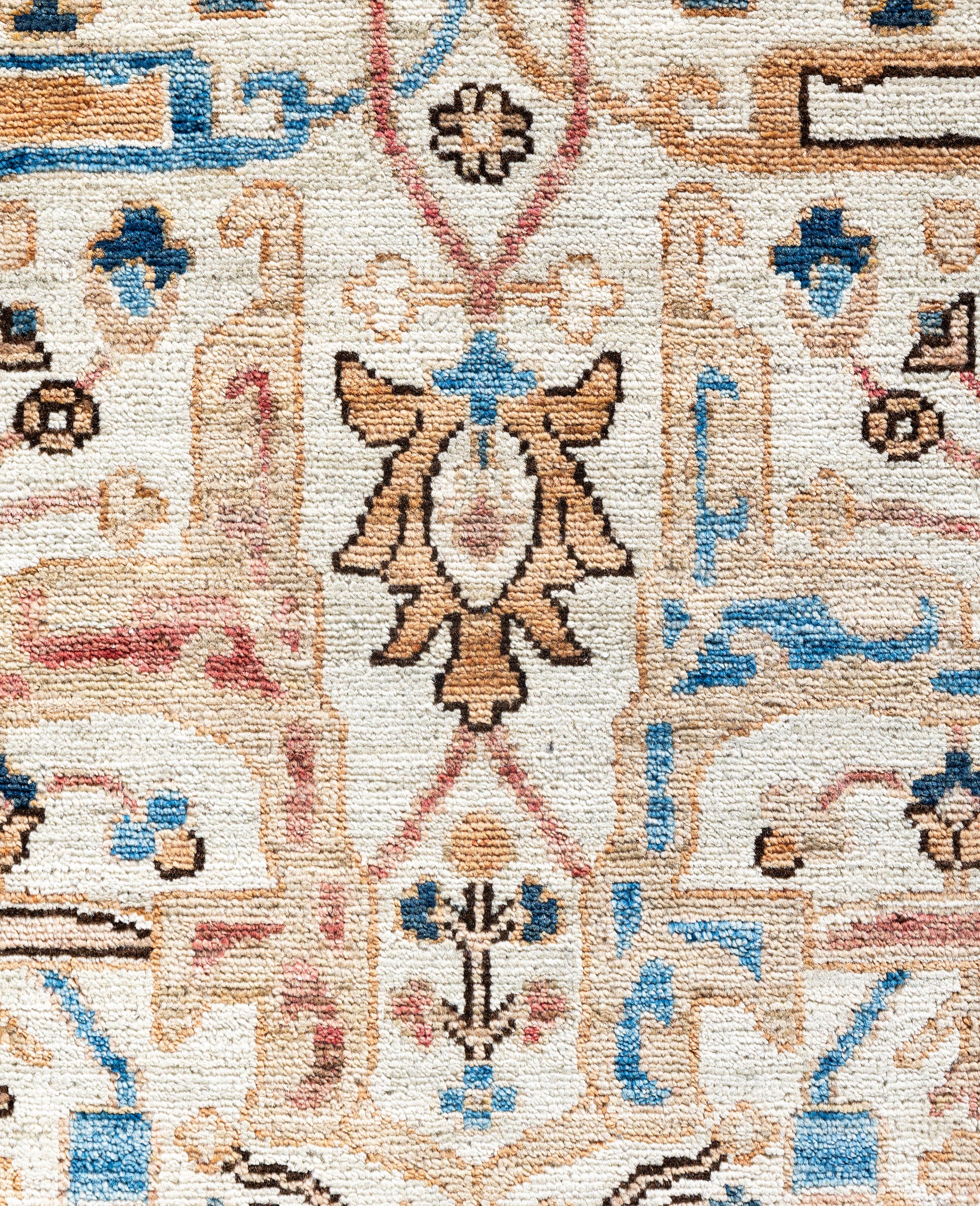 Pakistani Serapi One-of-a-Kind Wool Ivory Area Rug 9' 0