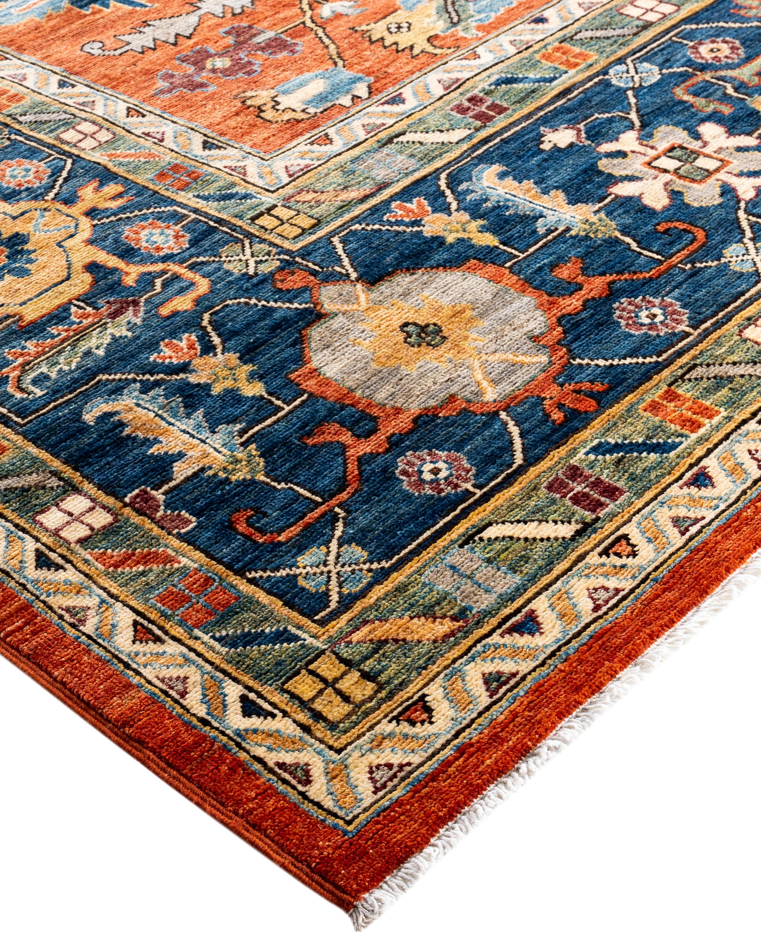 Las alfombras sobreteñidas se crean tomando alfombras antiguas o tradicionales y aplicando un tinte vibrante y monocromático sobre los dibujos existentes. Esta técnica da como resultado una estética audaz y moderna, al tiempo que conserva los