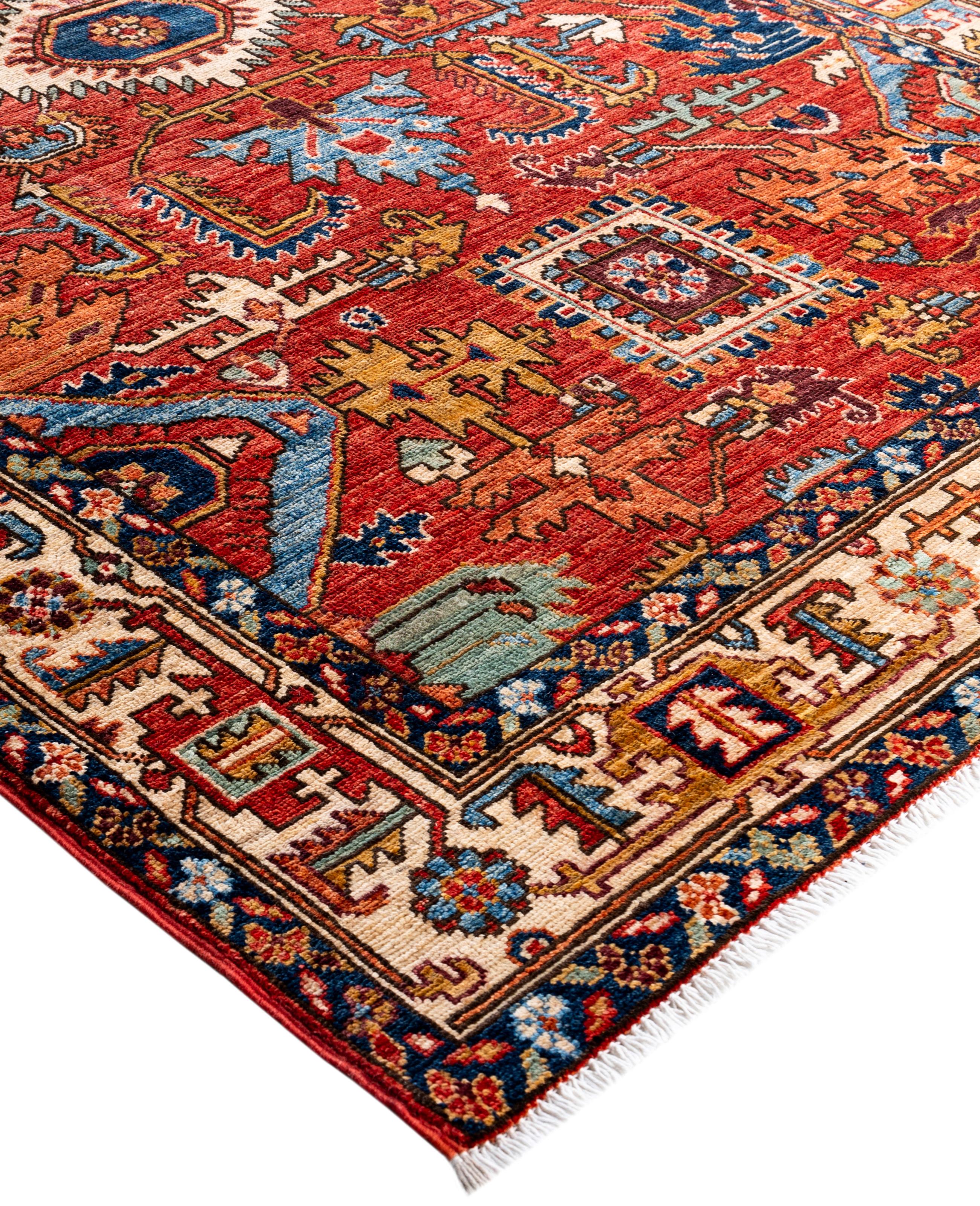 Las alfombras Serapi son conocidas por sus diseños geométricos y audaces y sus ricos colores, a menudo con un medallón central rodeado de intrincados dibujos. Suelen utilizar una paleta de colores cálidos y terrosos, con rojos intensos, azules,