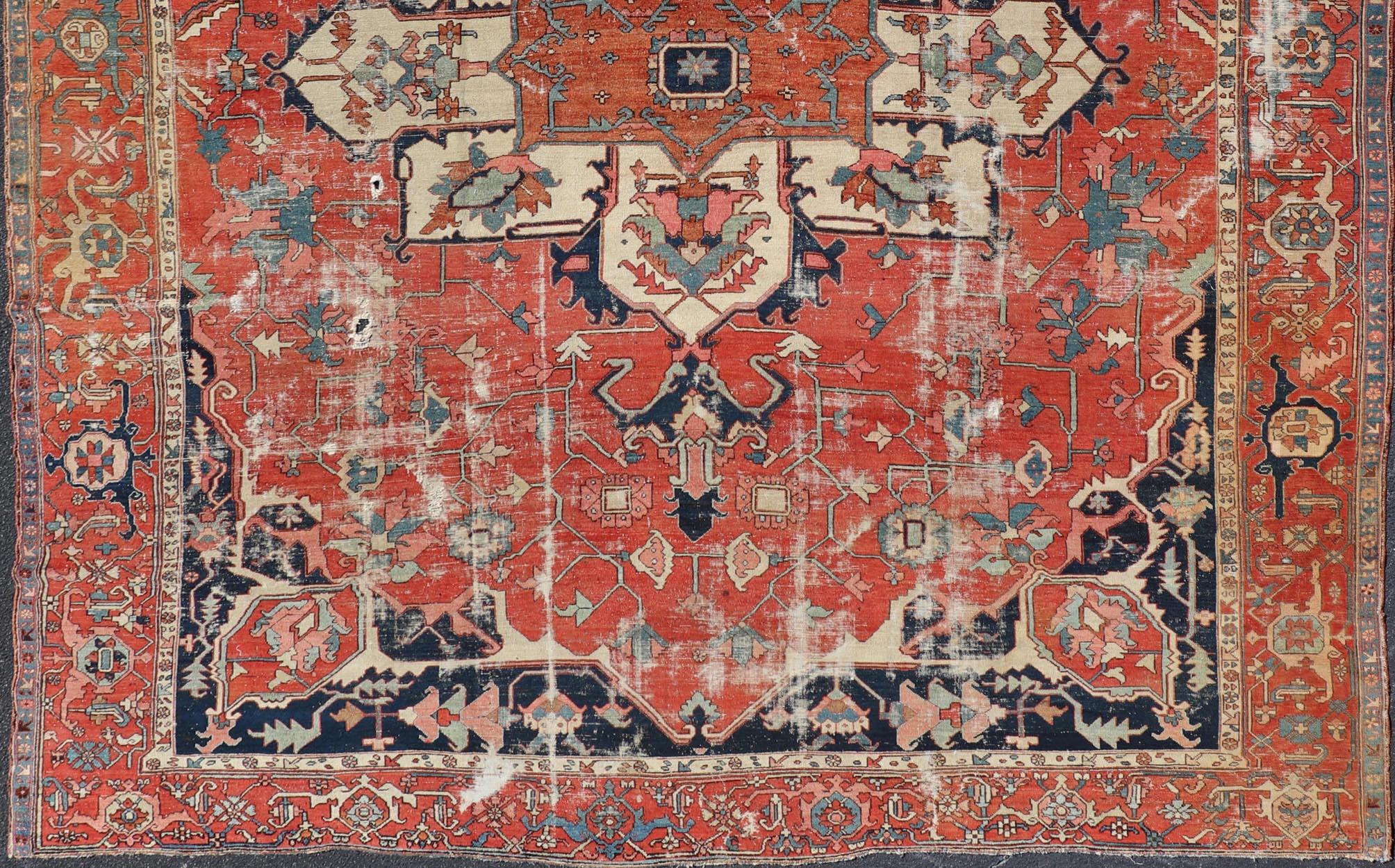 Tapis Serapi orné d'un médaillon central aux couleurs riches 10'5 x 13'1 en vente 2