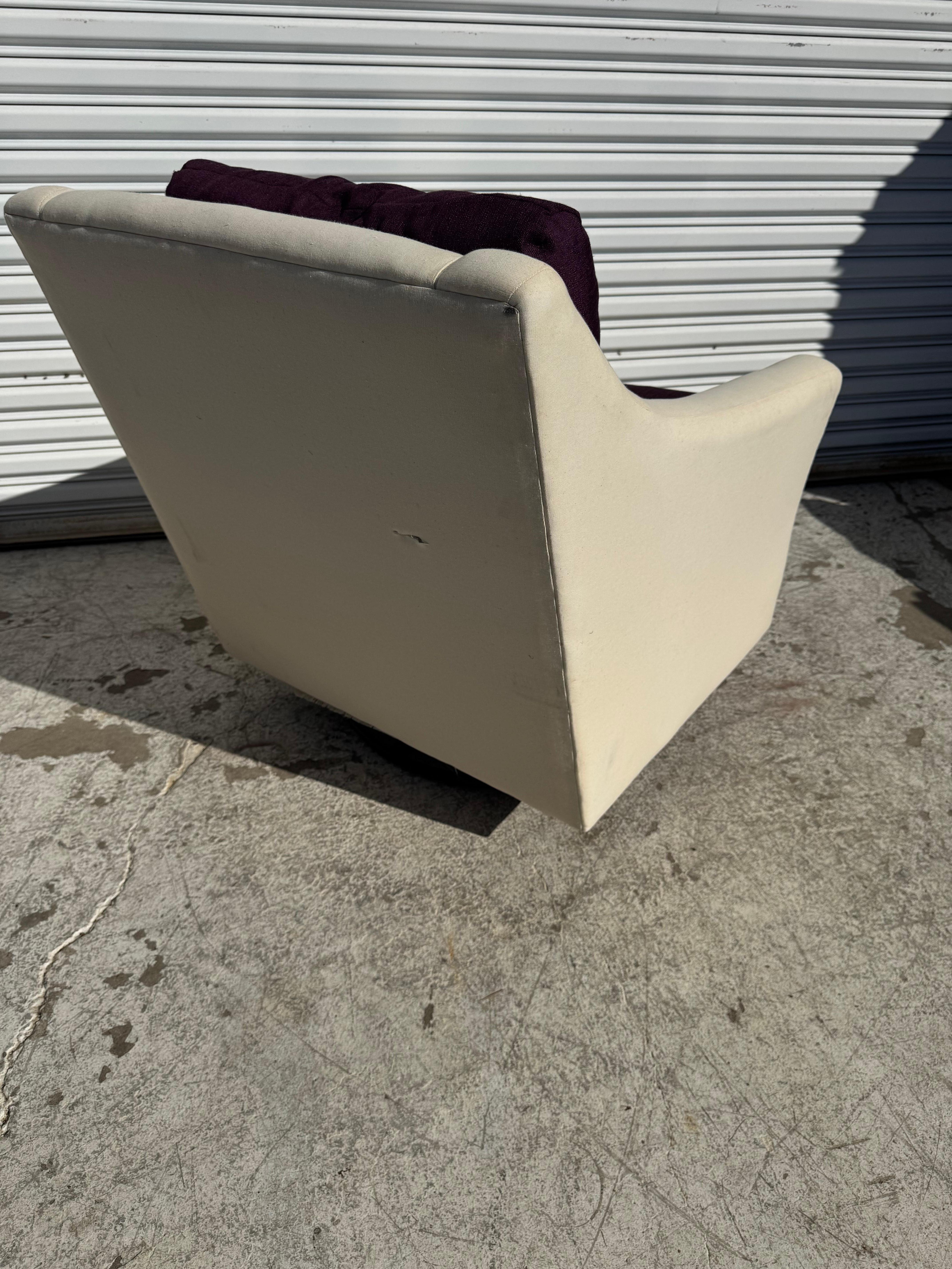 Serena and Lily Dreh-/Gleitsessel (amerikanisch) im Angebot