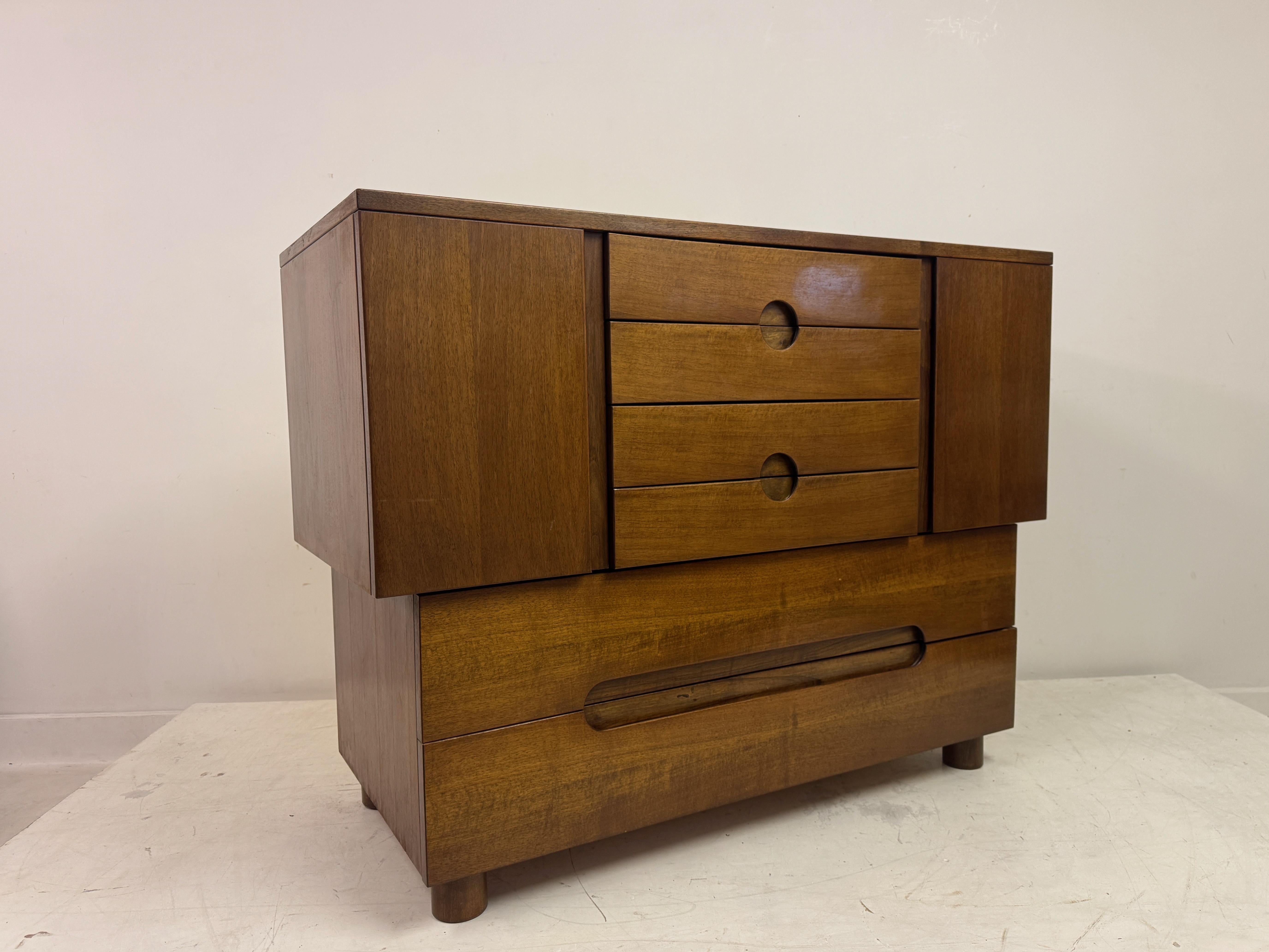 Serena-Schrank von Giovanni Michelucci für Poltronova, Italien, 1950er Jahre im Angebot 6