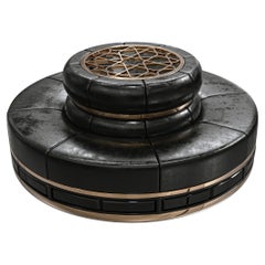 Banc "Serenata", avec bronze et acier inoxydable, cuir sur mesure, Istanbul