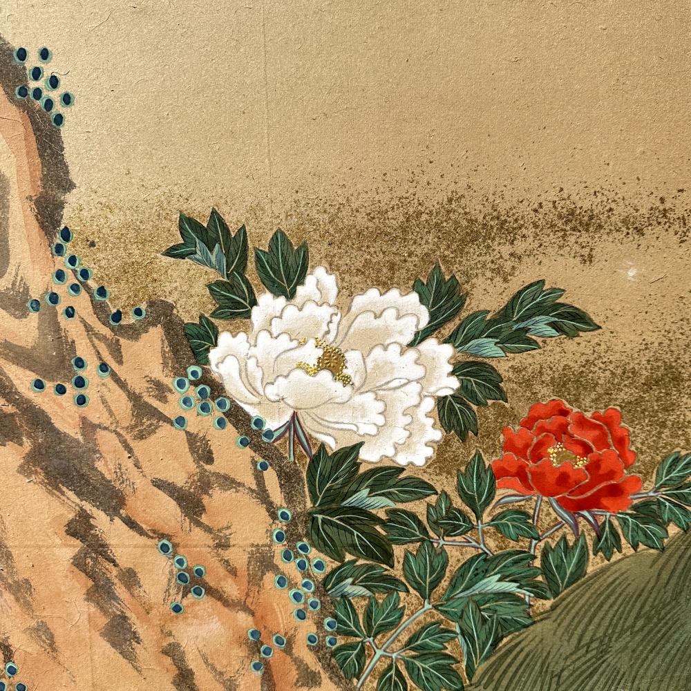 Serene Cranes: Meisterwerk des späten Edo-Stils

Abmessungen: 364x173 cm (143x68 Zoll)
Zeitraum: Spätes Edo
SKU: PTA154

Tauchen Sie ein in ein Reich zeitloser Eleganz mit unserer neuesten Ergänzung - einem fesselnden 6-Panel-Bildschirm aus der
