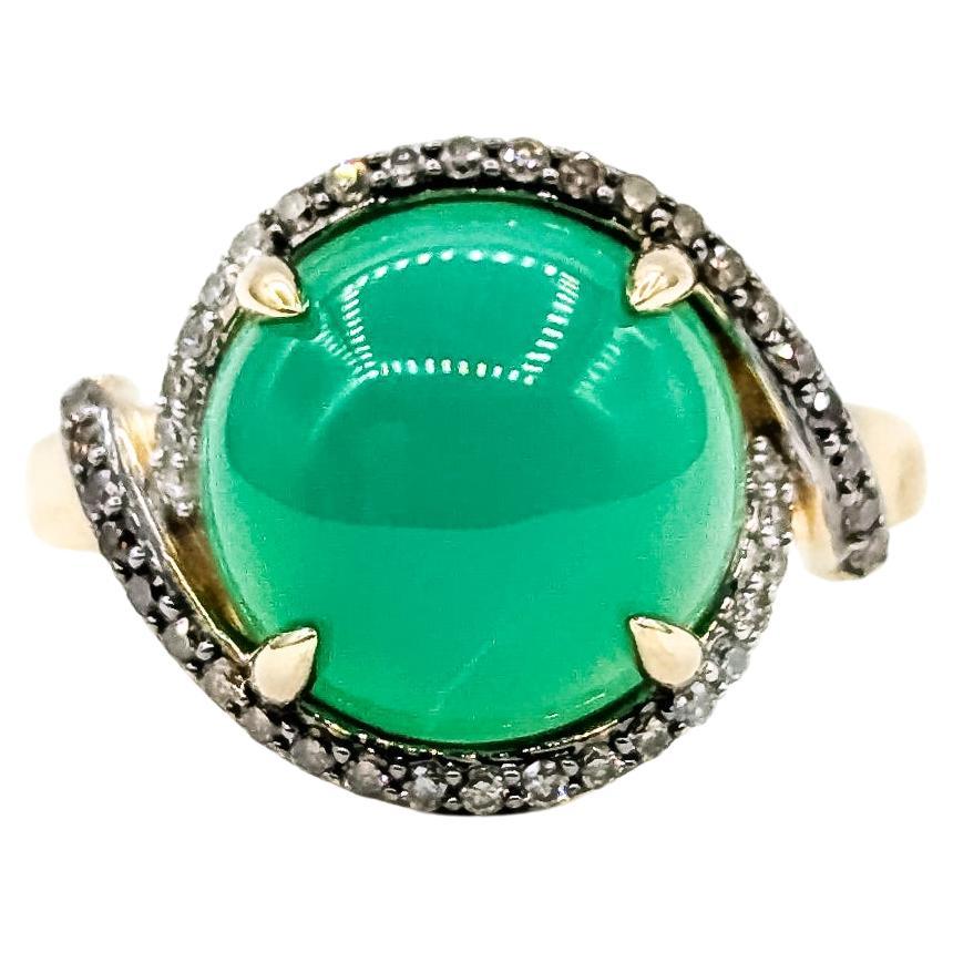 Anello di giada serena e diamanti in oro giallo 14k