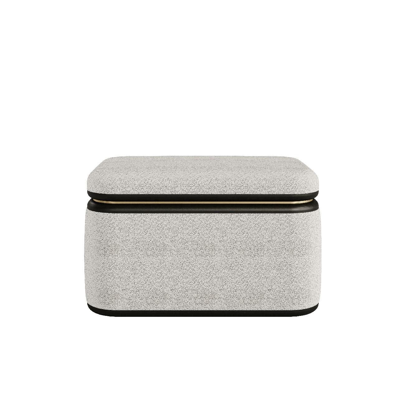 SERENE Moderner Hocker (Portugiesisch) im Angebot