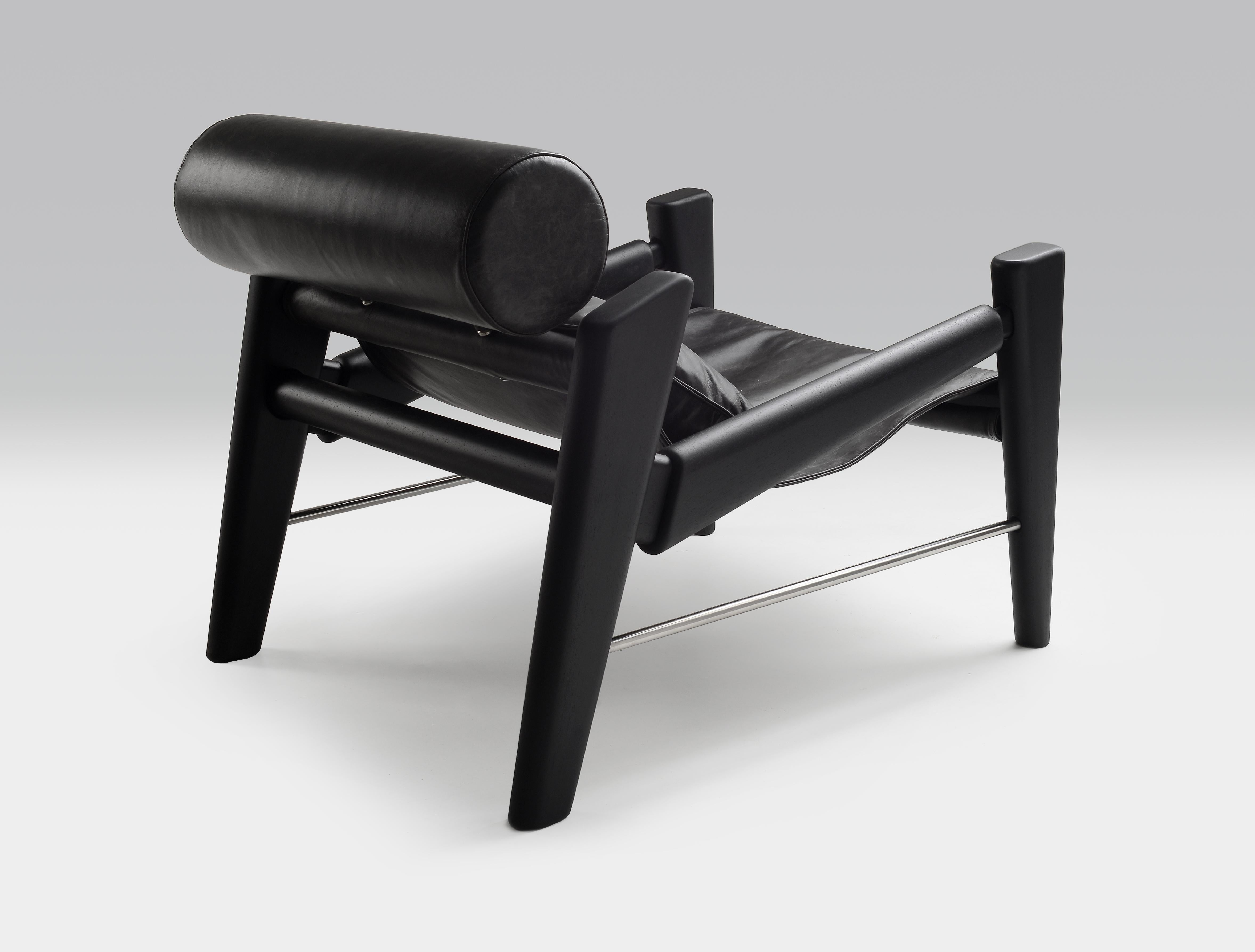 Sillón Serfa - 2024, Madera ebonizada y cuero - by Zanini de Zanine Ebonizado en venta