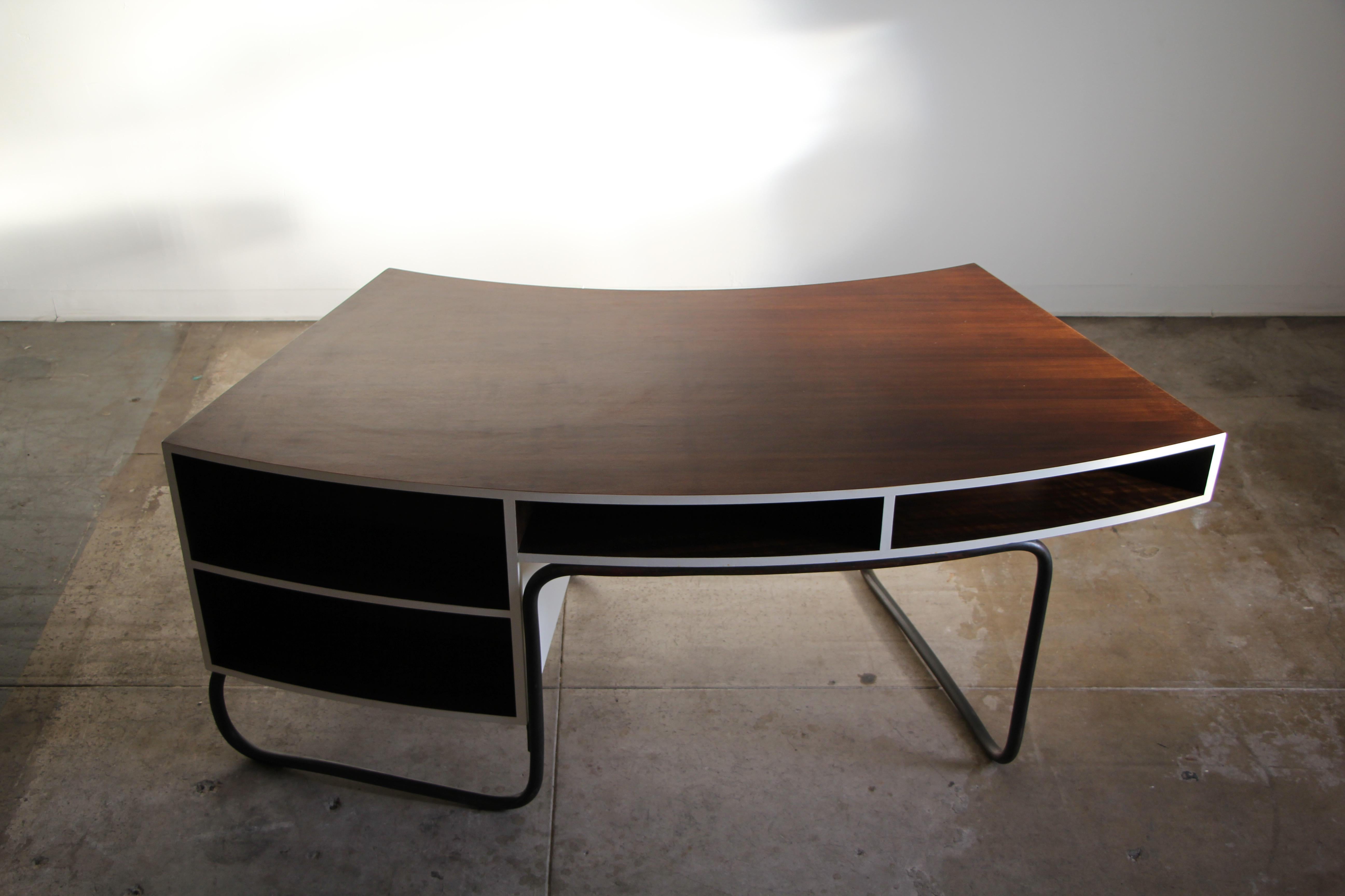 Serge Chermayeff One-of-a-Kind Curved Desk from the BBC Building 1930s In Good Condition For Sale In Coronado, CA