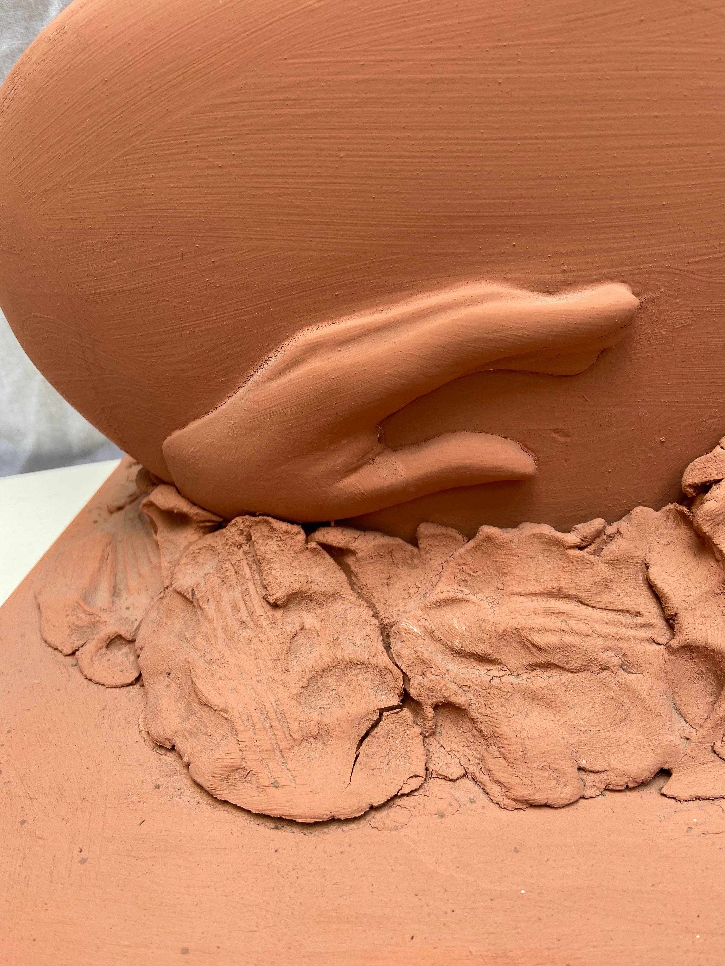 Serge Mansau - Mano di Buddha Scultura in terracotta, 1990.

Misure: Terracotta 
H. 33 x L. 30 x P. 30.




 