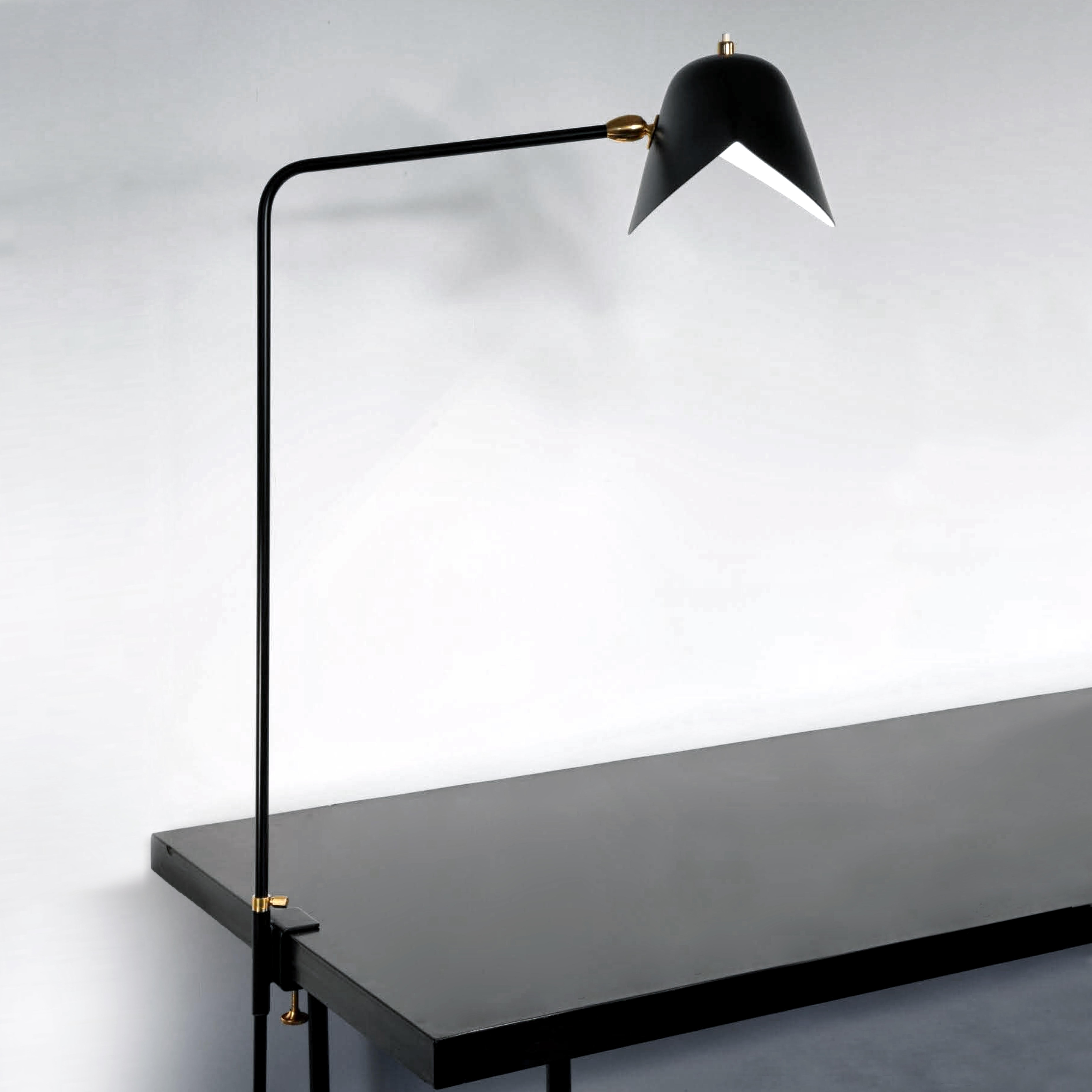 Mid-Century Modern Serge Mouille Agrafée Simple Table Lamp, circa 1957