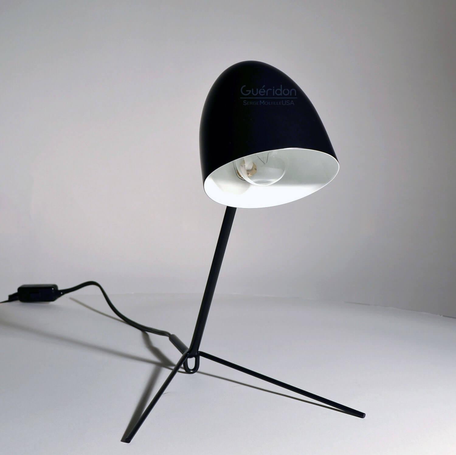 Serge Mouille - Cocotte-Schreibtischlampe in Schwarz oder Weiß (Gemalt) im Angebot
