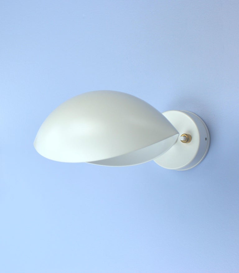 Serge Mouille Eye Sconce In Excellent Condition For Sale In Brooklyn, NY