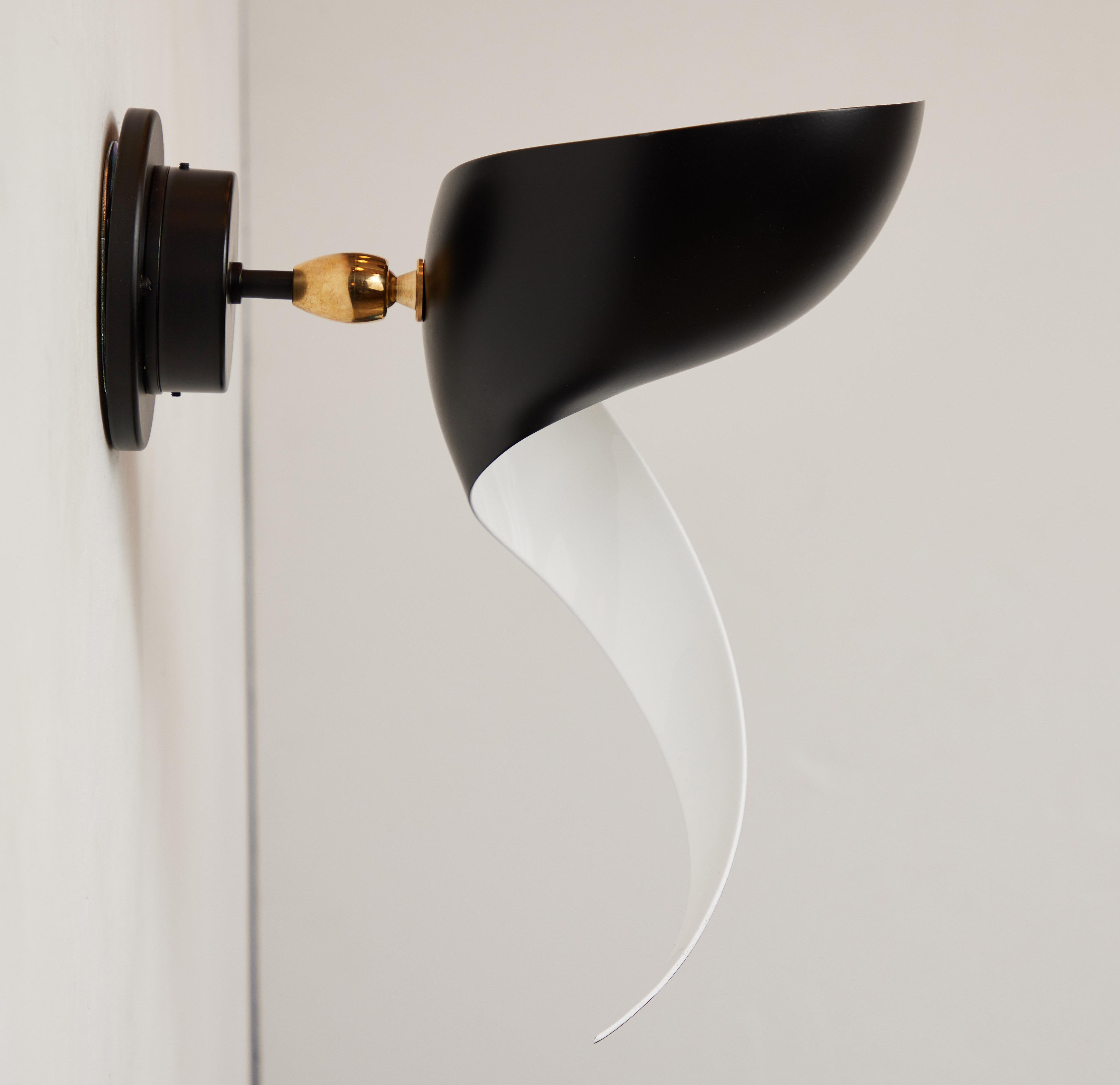 Serge Mouille 'Flame' Wall Lamp in Black For Sale 3