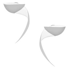 Lampada da parete 'Flame' di Serge Mouille in bianco