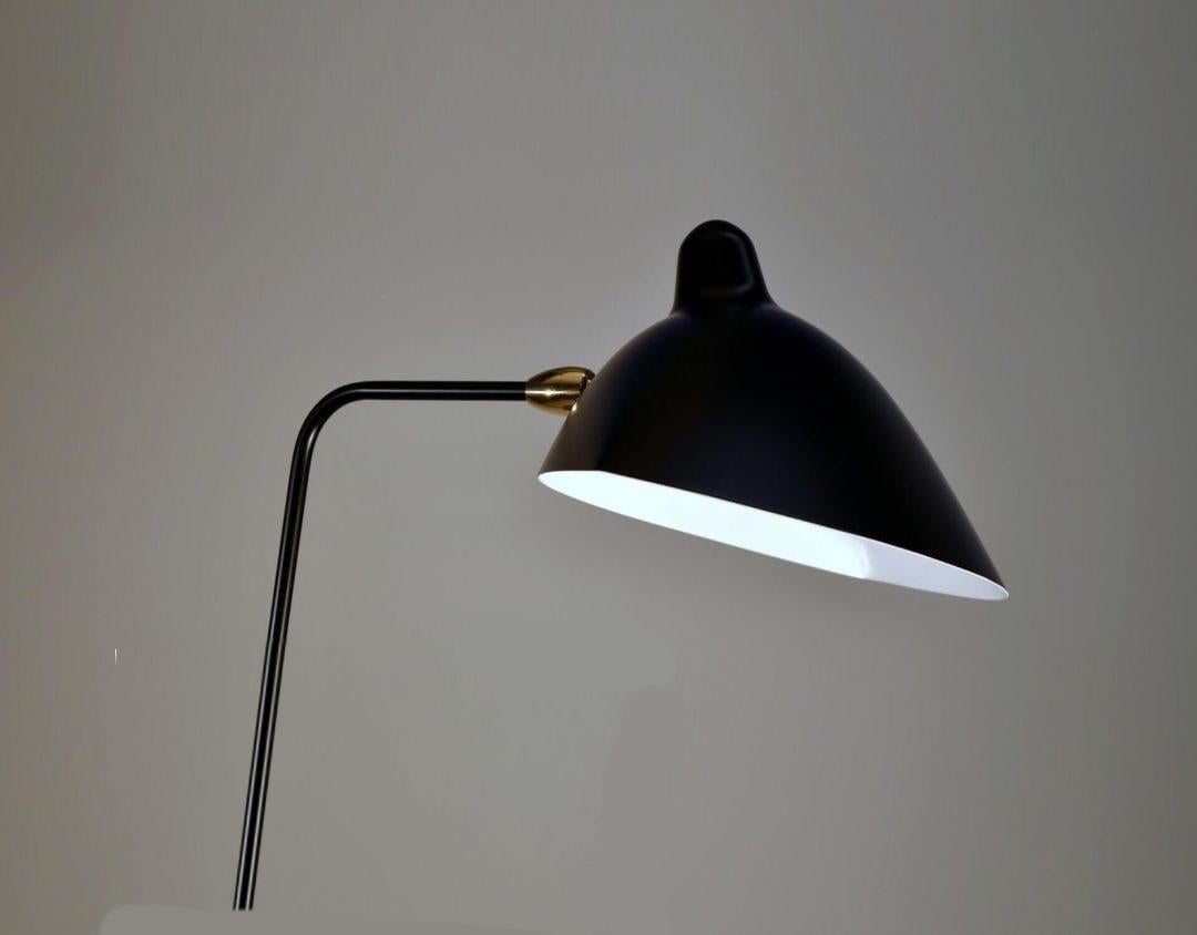 Moderne Serge Mouille - Lampadaire à 1 bras en noir - EN STOCK ! en vente