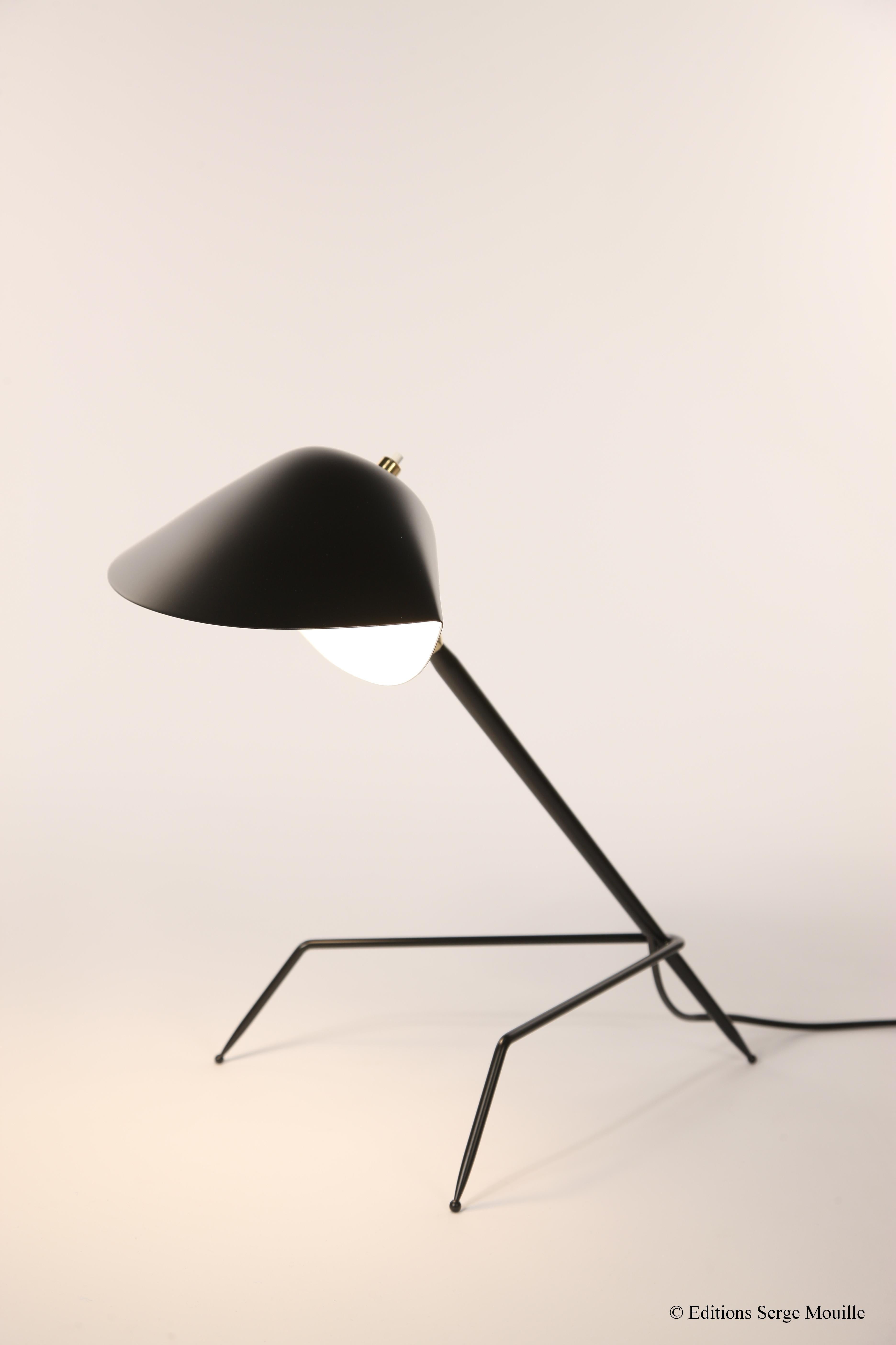 French Serge Mouille 'Lampe Tripode' Table Lamp in Black For Sale