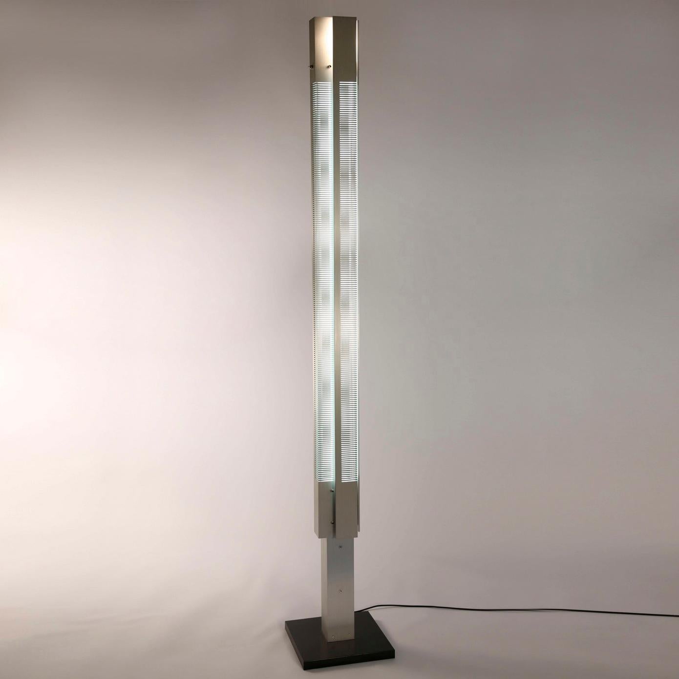 Serge Mouille Mid-Century Modern Aluminium Signal Column Floor Lamp Set For Sale 1