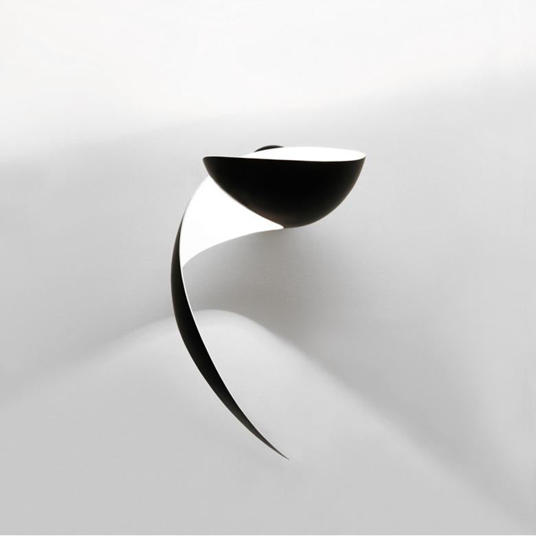 Serge Mouille Mid-Century Modern Black Flame Wall Lamps Set In New Condition For Sale In Barcelona, Barcelona