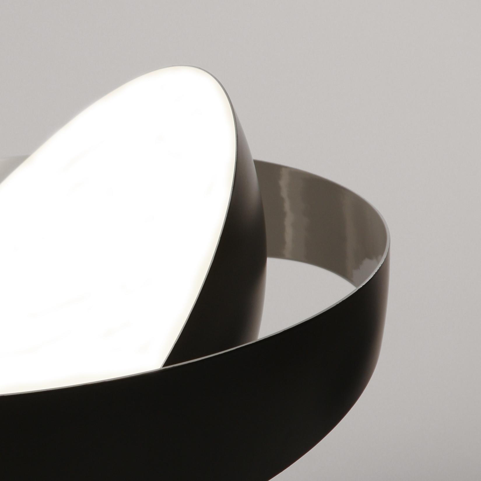 Moderne schwarze Saturn-Tischlampe von Serge Mouille aus der Mitte des Jahrhunderts (21. Jahrhundert und zeitgenössisch)