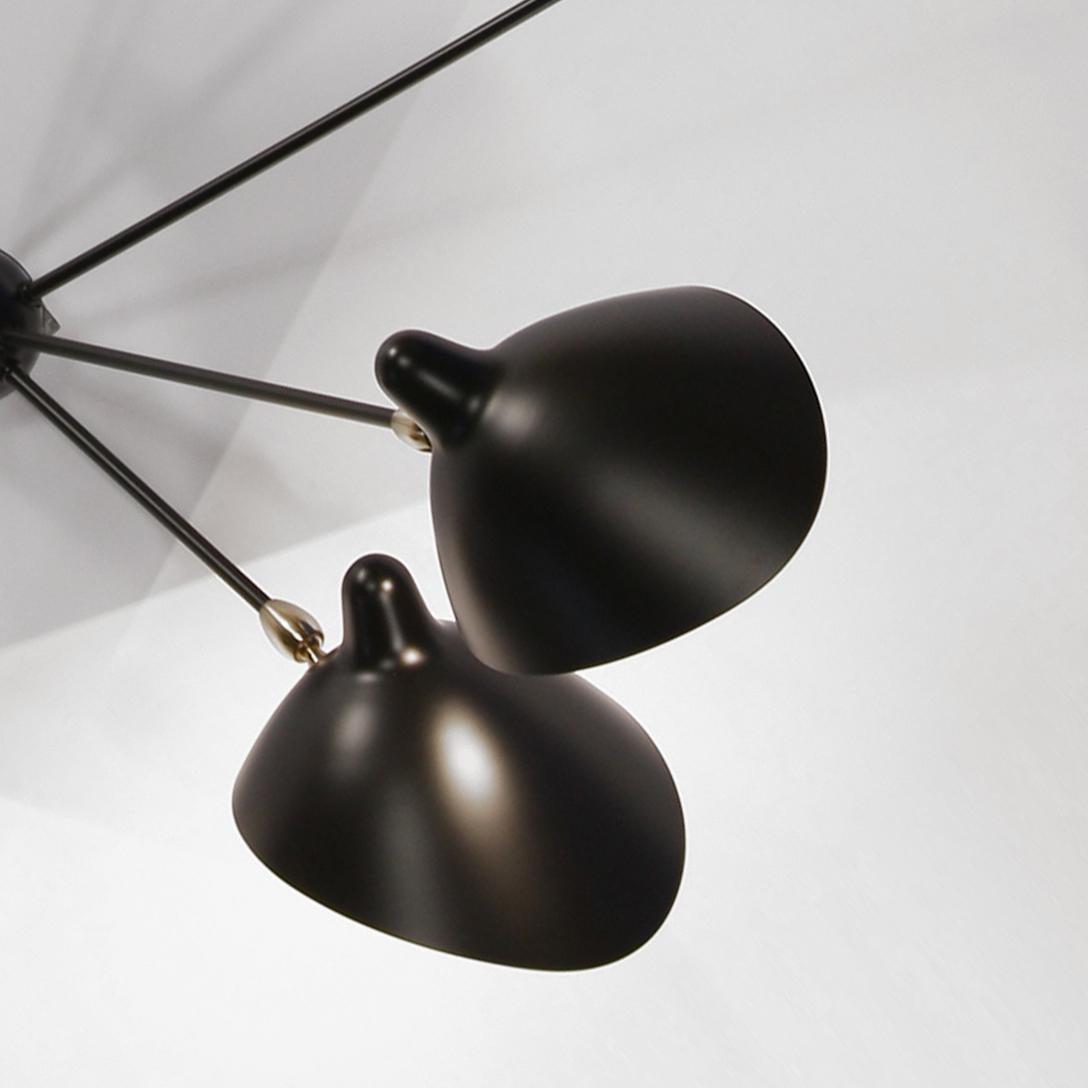 XXI secolo e contemporaneo Serge Mouille, lampada da soffitto a parete a sette bracci fissi di colore nero, moderna e di metà secolo. in vendita