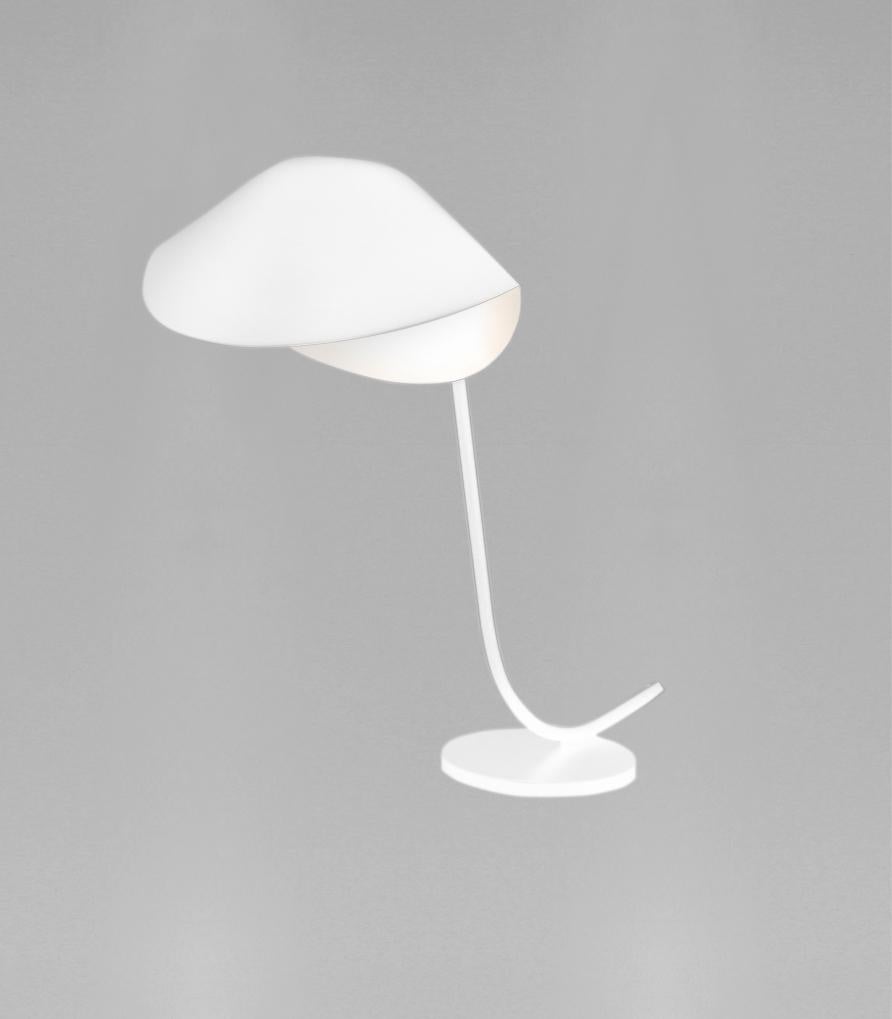 Serge Mouille: Moderne weiße Antony-Tischlampe aus der Mitte des Jahrhunderts im Zustand „Neu“ im Angebot in Barcelona, Barcelona